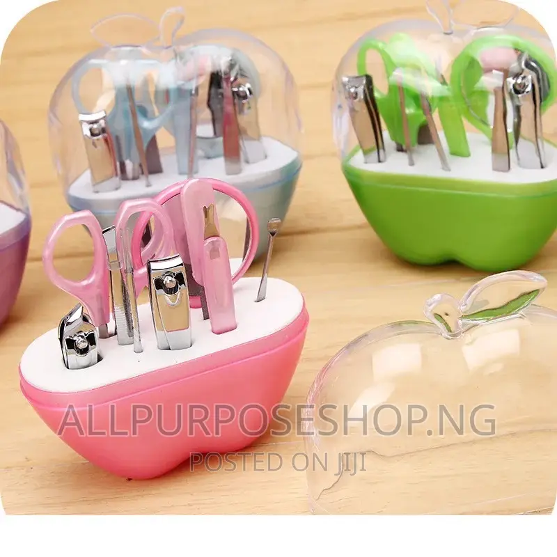 Manicure Set