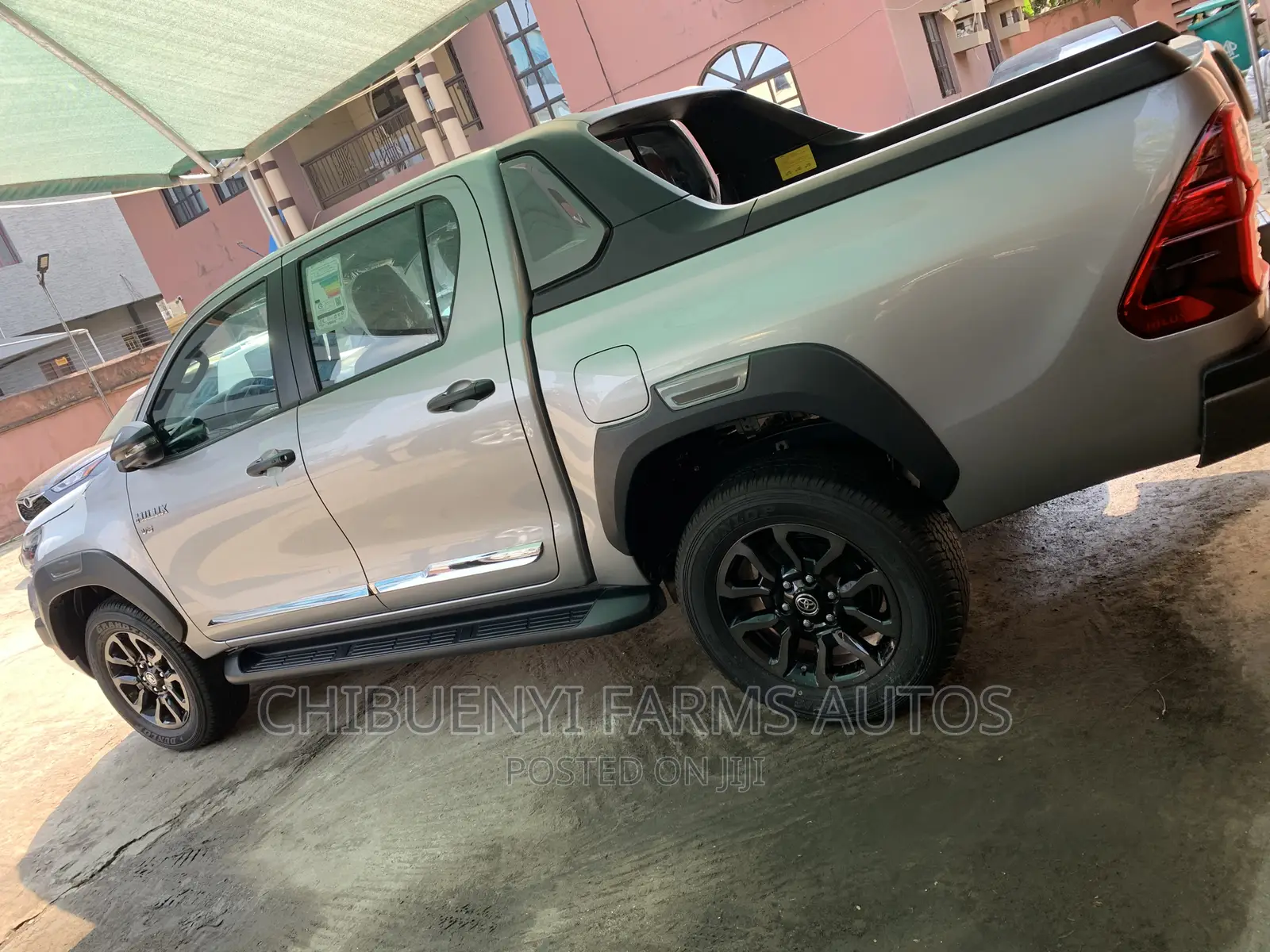 New Toyota Hilux 2022 Gray