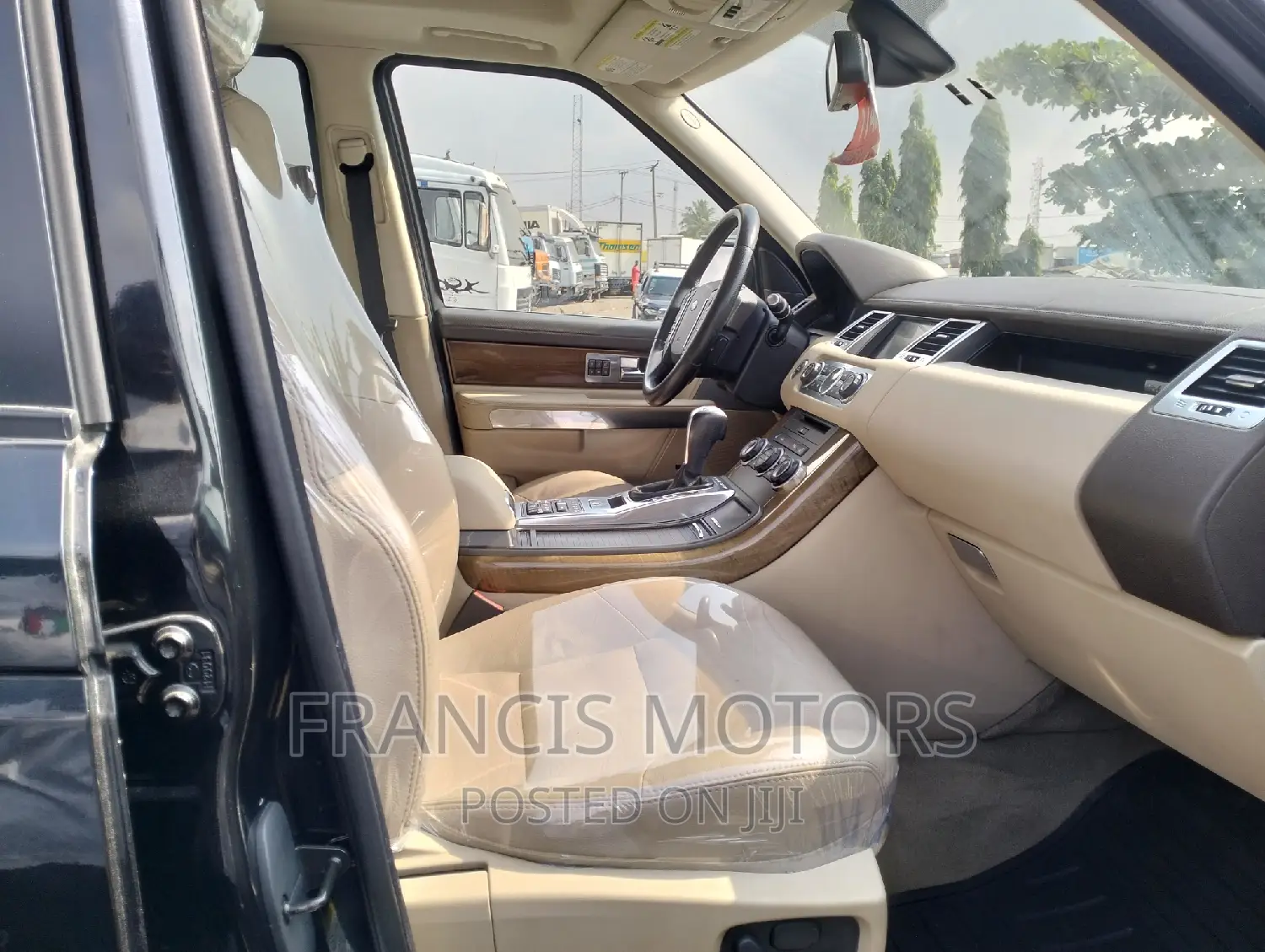 Land Rover Range Rover Sport HSE 4x4 (5.0L 8cyl 6A) 2012 Gray