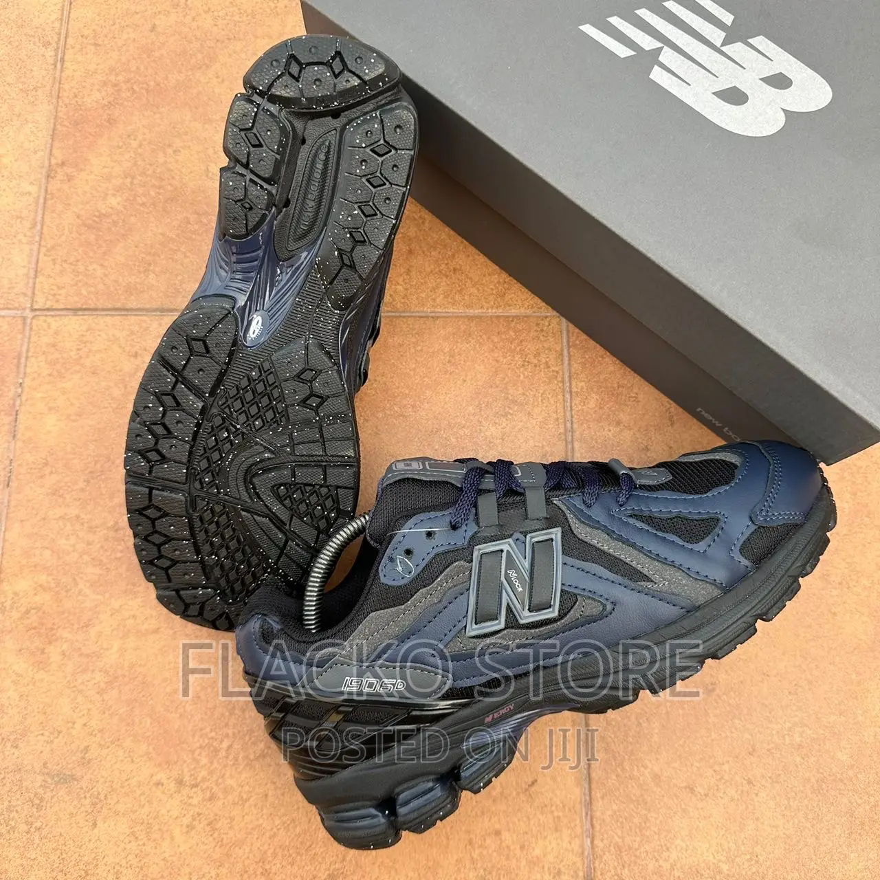 Original New Balance 1906d Protection Pack Sneakers