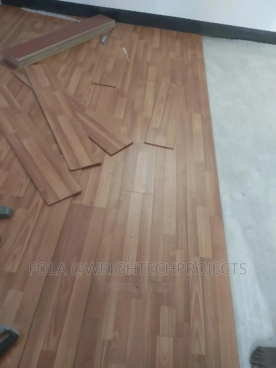 Laminate 8mm Wooden Flooring