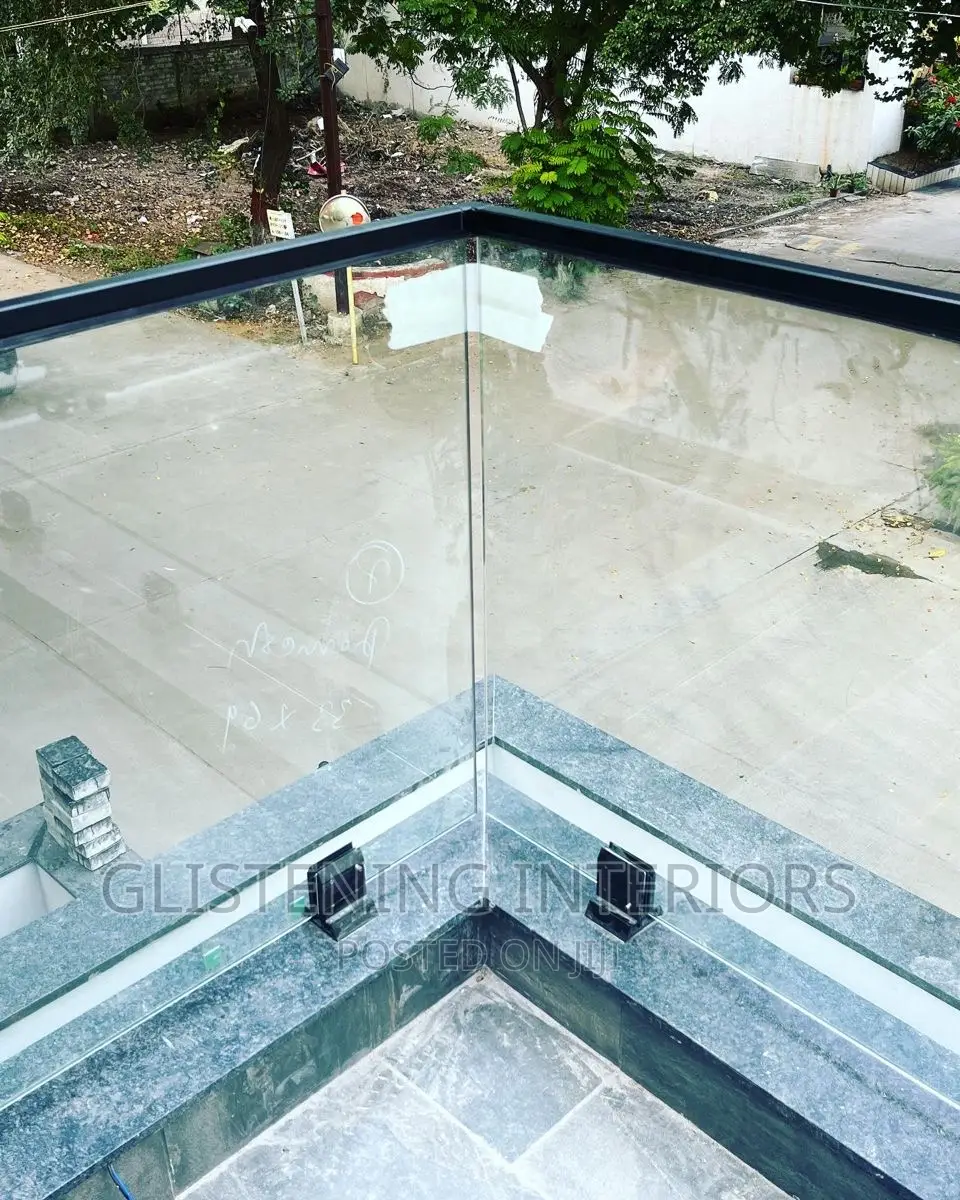 Aluminum Glass Railings With T Brackets