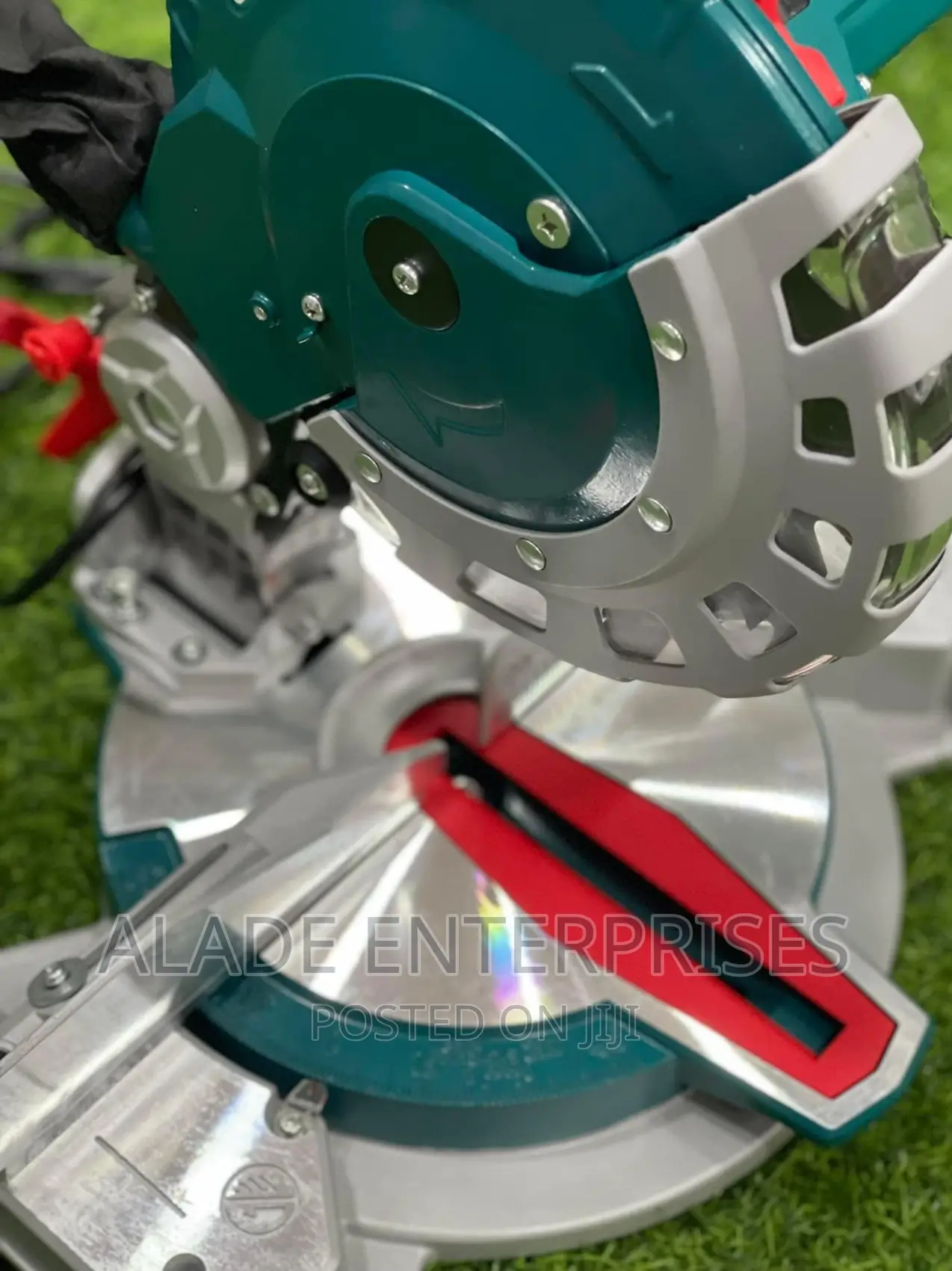 Total Industrial Miter Saw 1400 Watts (8 1/4")