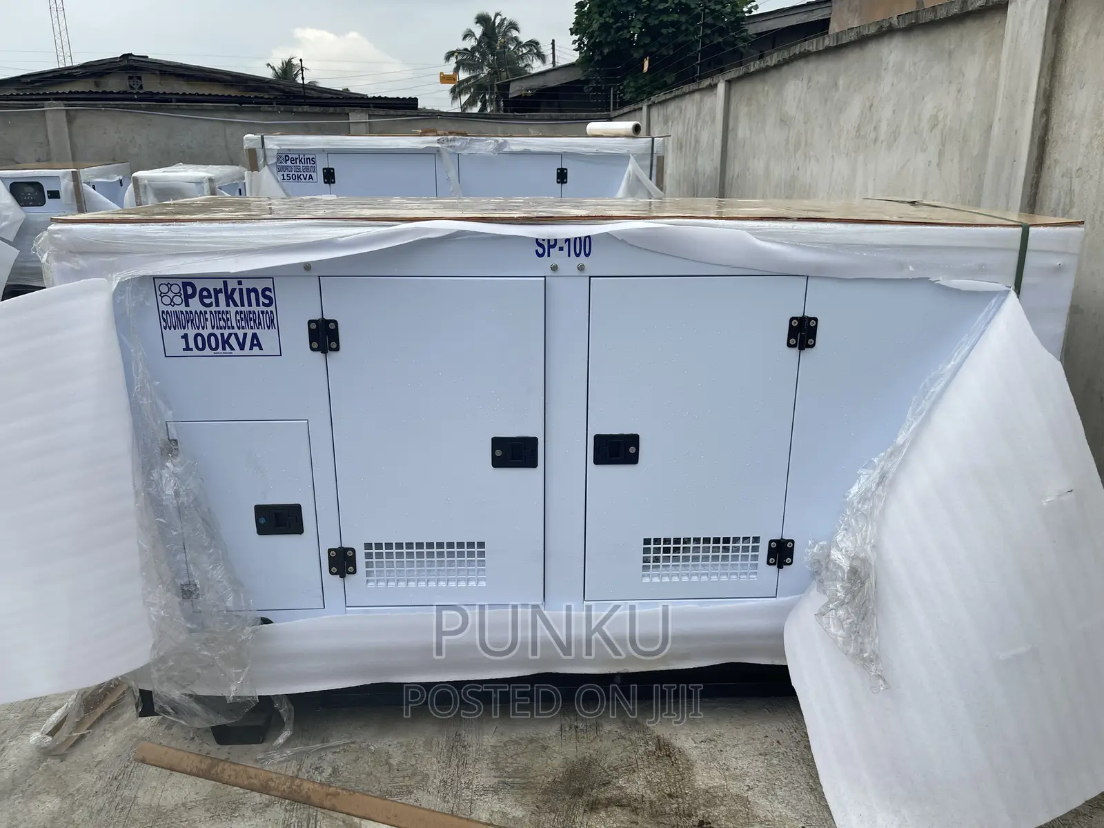 100KVA Perkins Sound Proof Diesel Generator