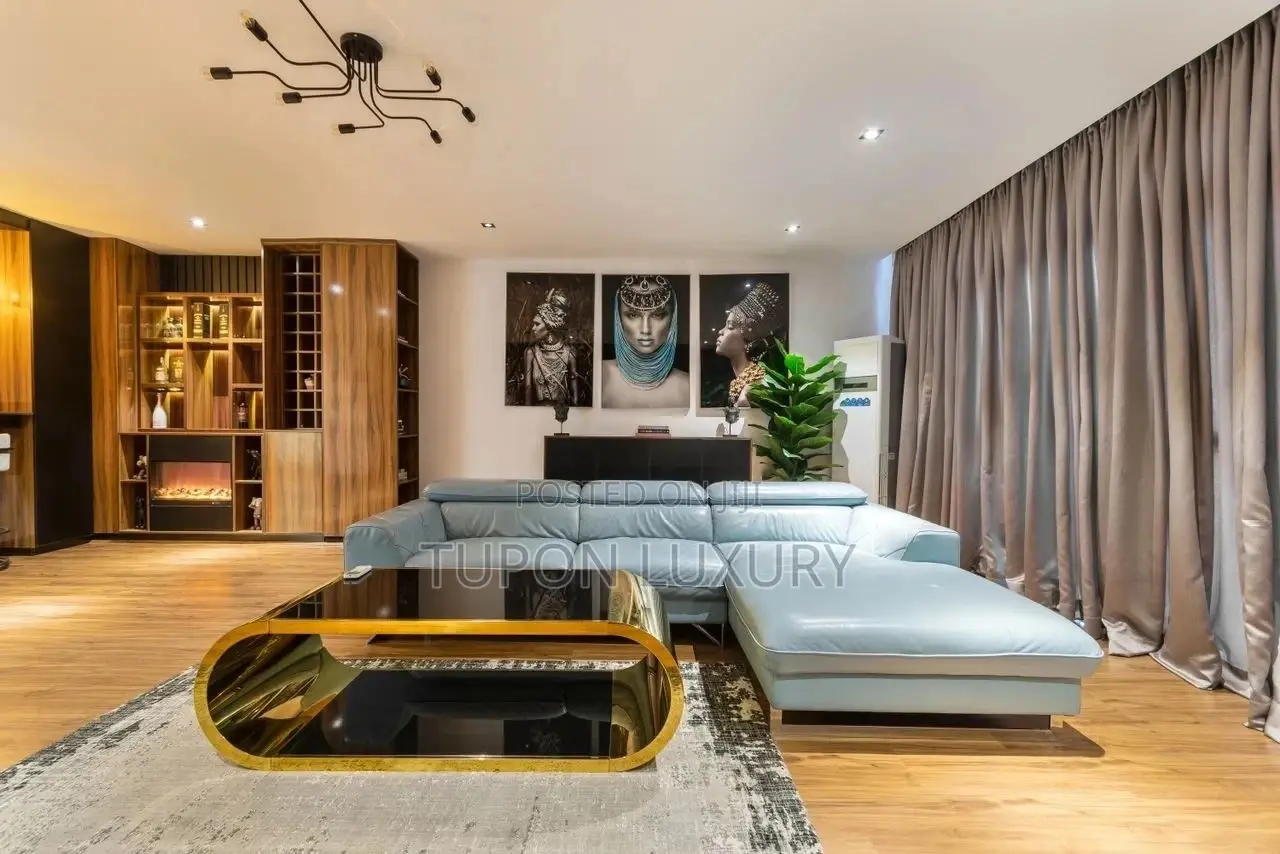 Luxury Three Bedroom Waterfront Apartment.