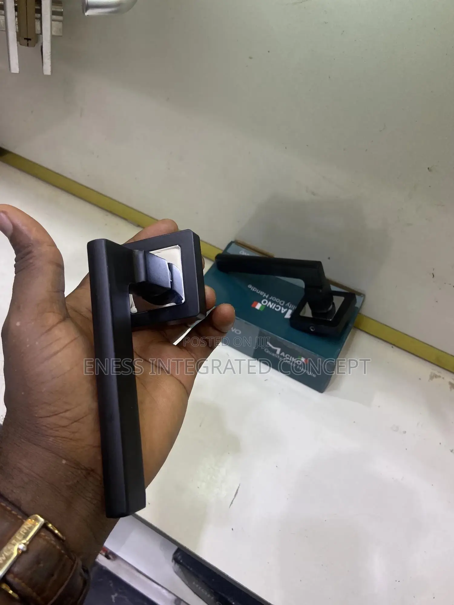 Macino Black Rosette Door Lock