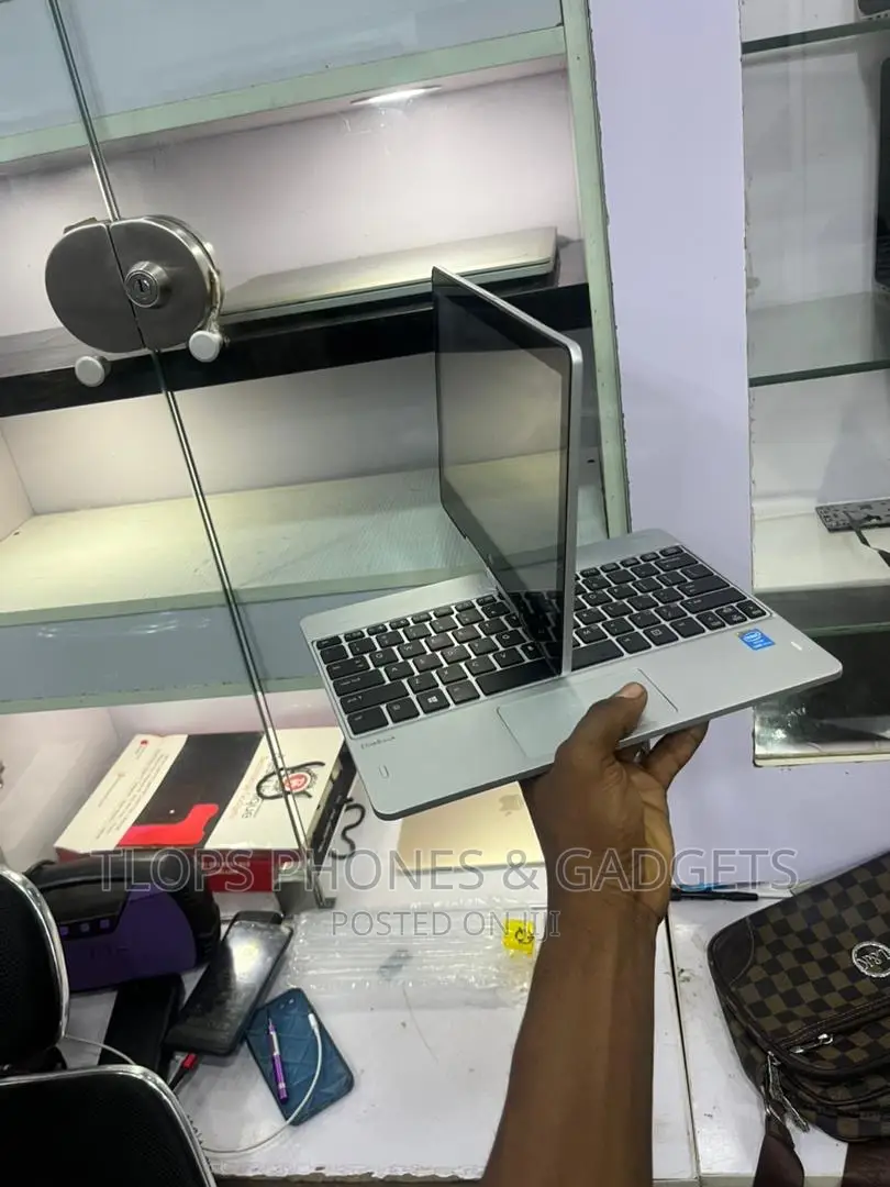Laptop HP EliteBook Revolve 810 G3 Tablet 8GB Intel Core I5 SSD 256GB