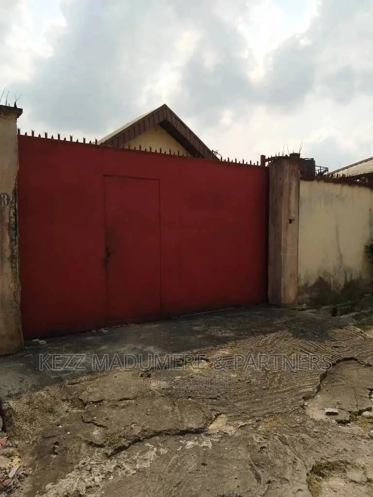 4bdrm Bungalow in Eligbolo, Near, Port-Harcourt for sale