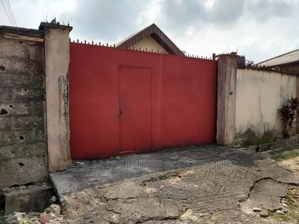 4bdrm Bungalow in Eligbolo, Near, Port-Harcourt for sale