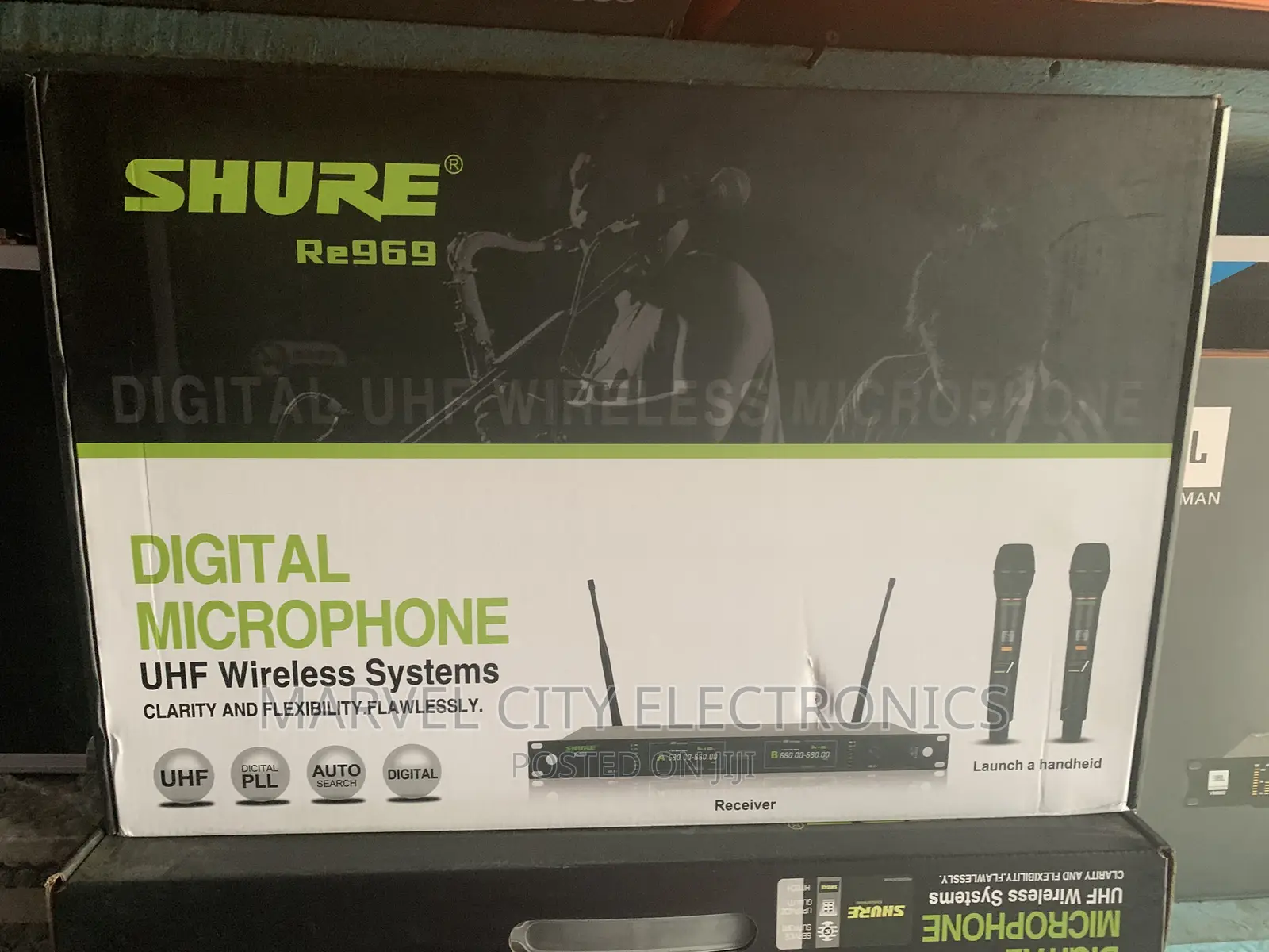 Re969 Professional Wireless Microphone