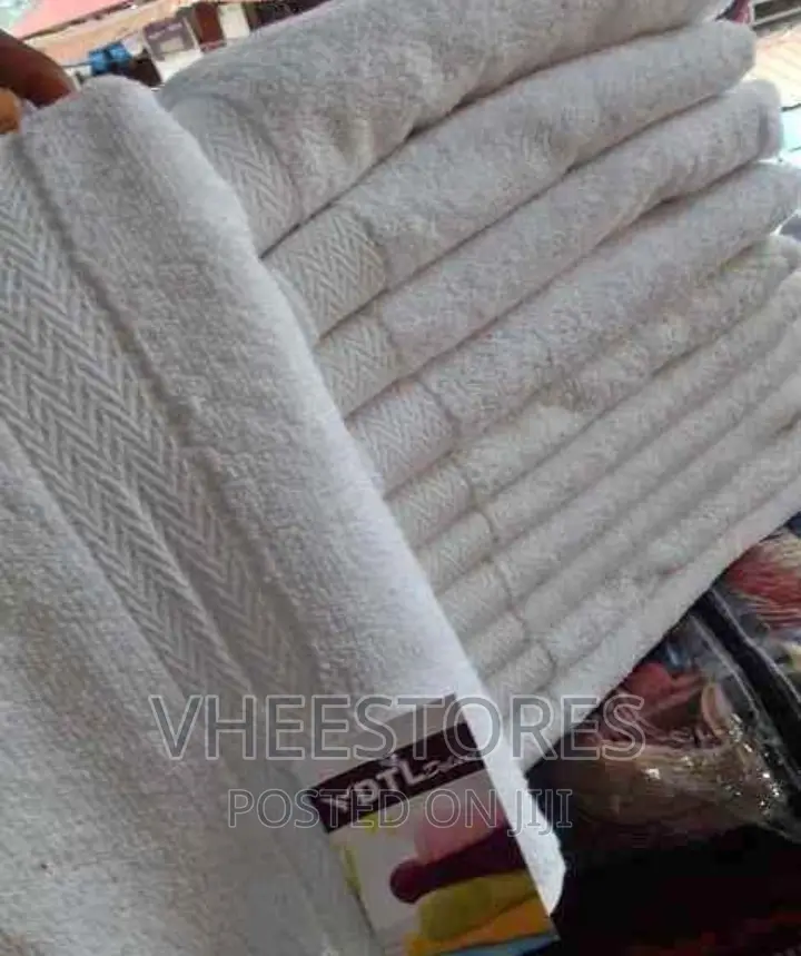 White Towels Large Size