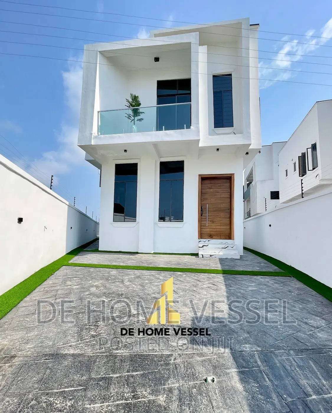 5bdrm Duplex in Lekki for sale