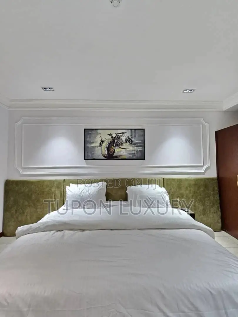 Luxury 4 Bedroom Duplex With Pool,Gym Snooker