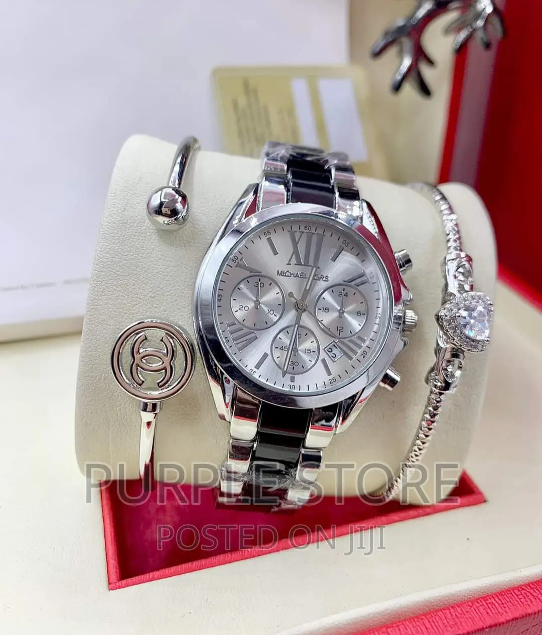 Michael Kors Female Watch and Bracelets Set