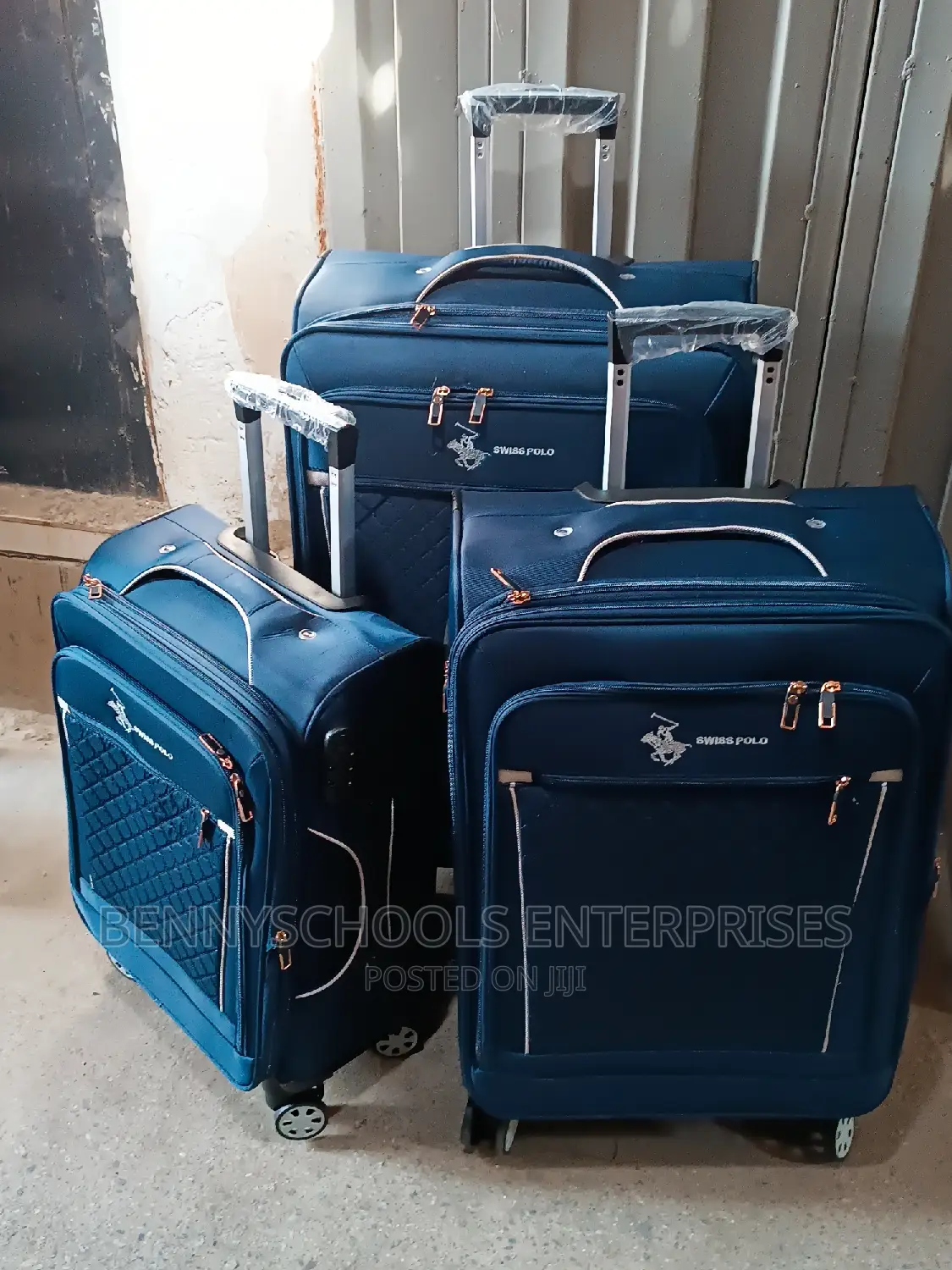Set of 3 in 1 Swiss Polo Travelling Luggage Boxes
