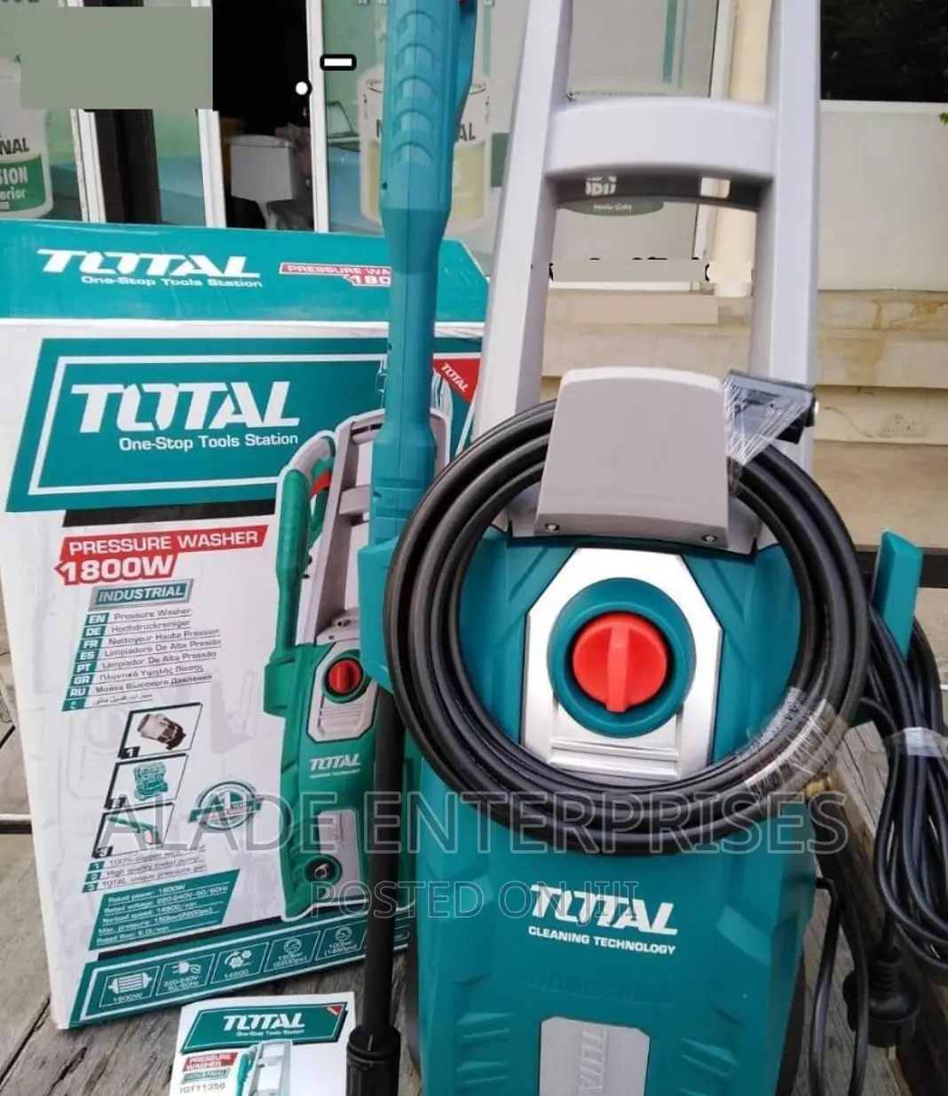 TOTAL Electric High Pressure Washer 1800w With Soap Bottle Y