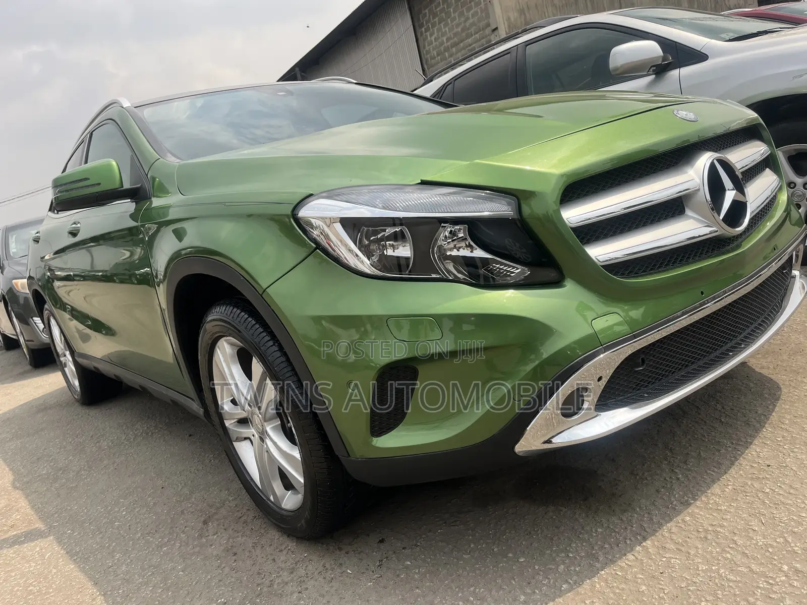 Mercedes-Benz GLA 250 2016 Green
