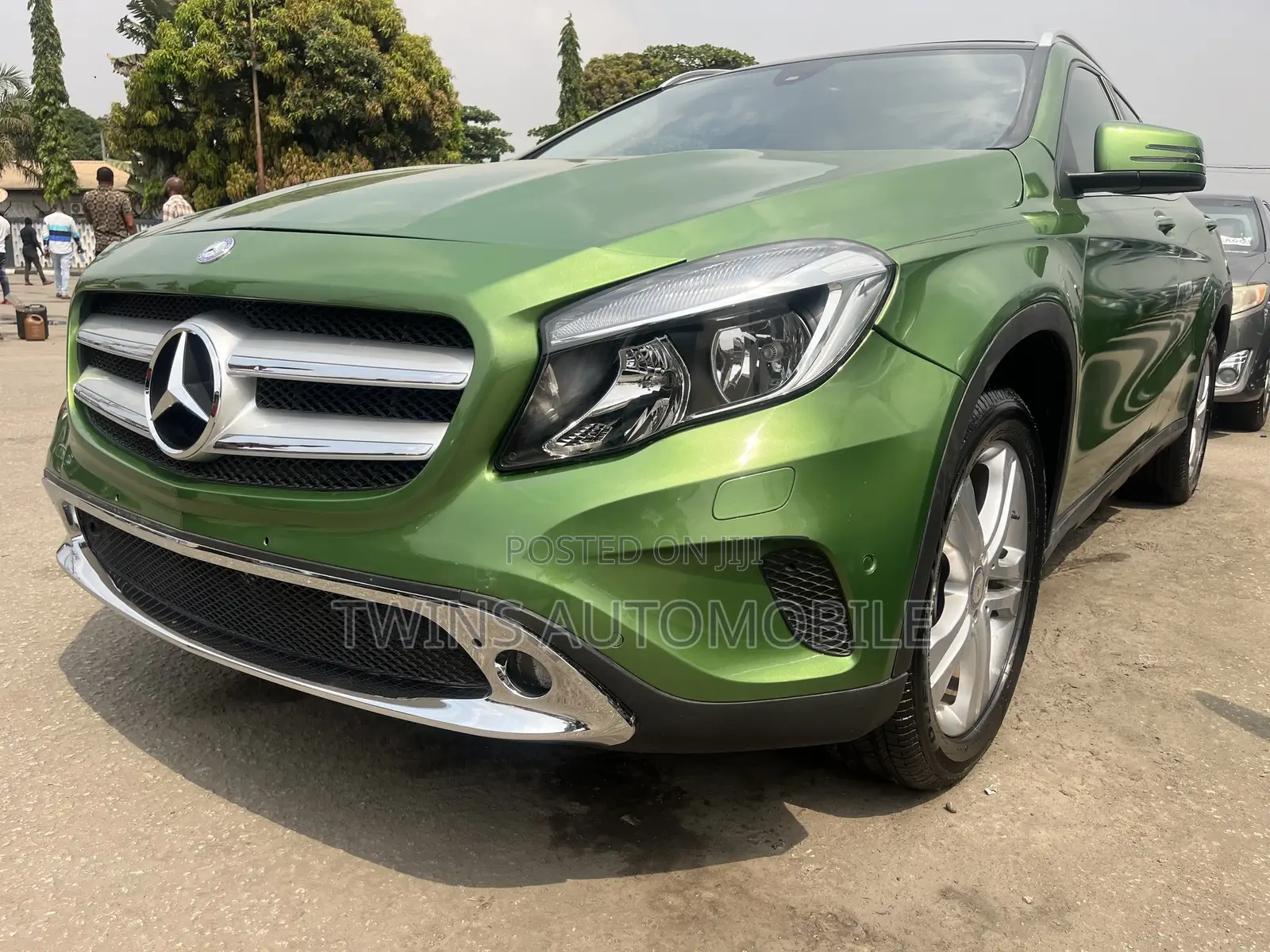 Mercedes-Benz GLA 250 2016 Green