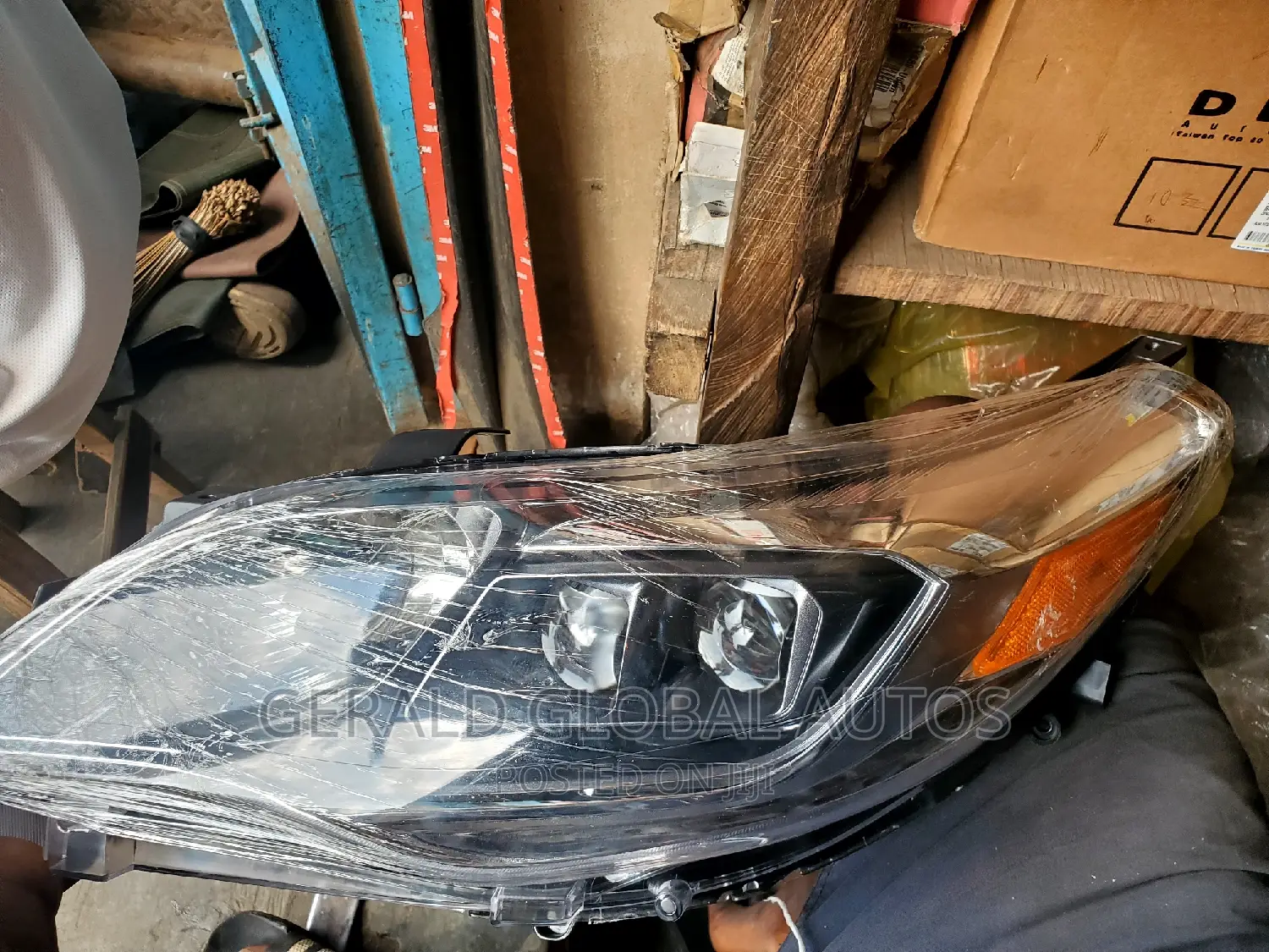 Head Lamp Toyota Avalon 2013