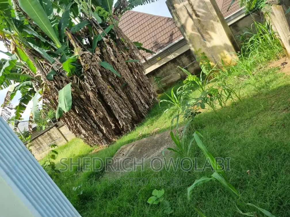 Furnished 4bdrm Bungalow in Oke Odu Community, Akure for sale