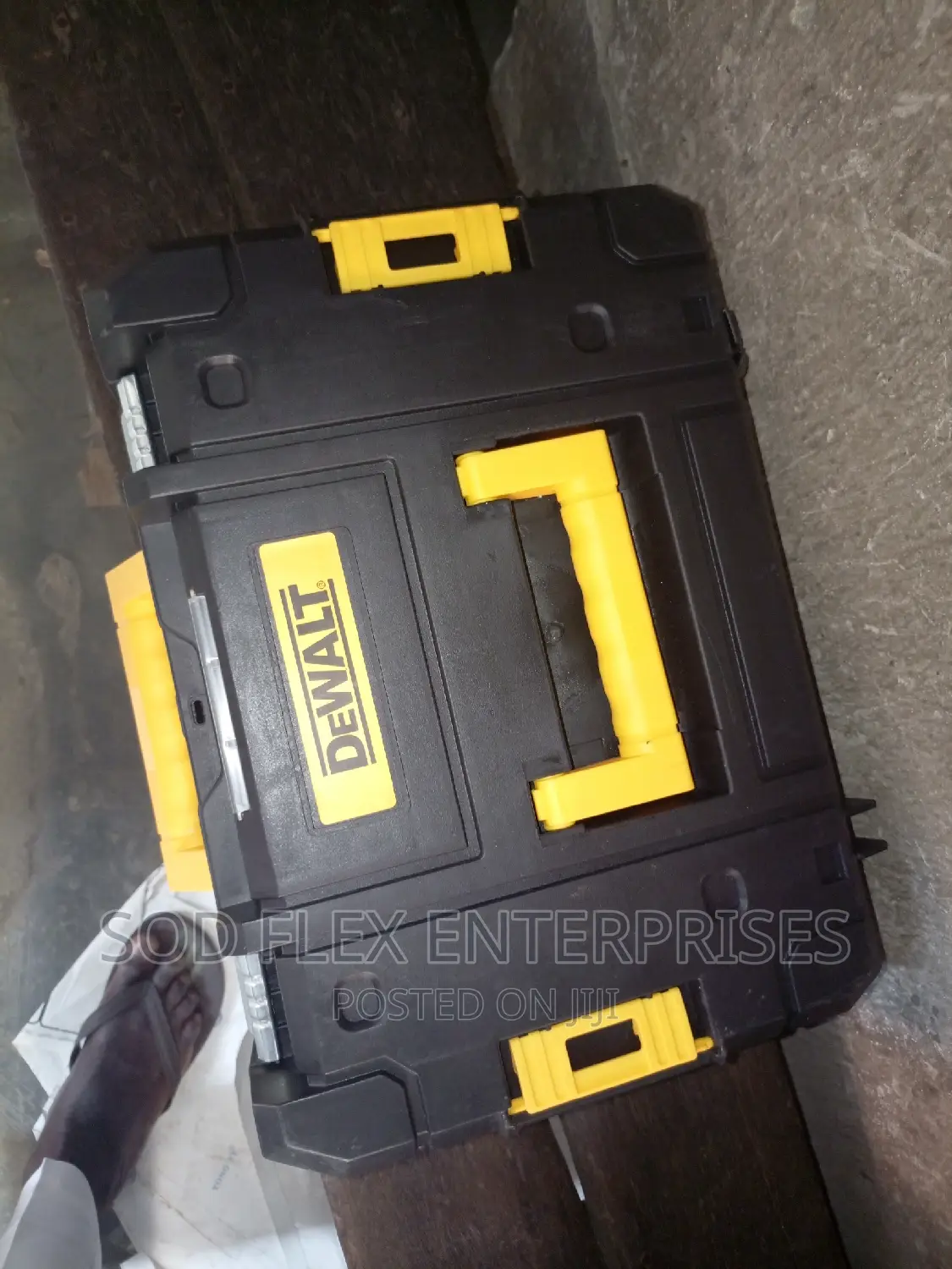 118v Dewalt Pressure Washer