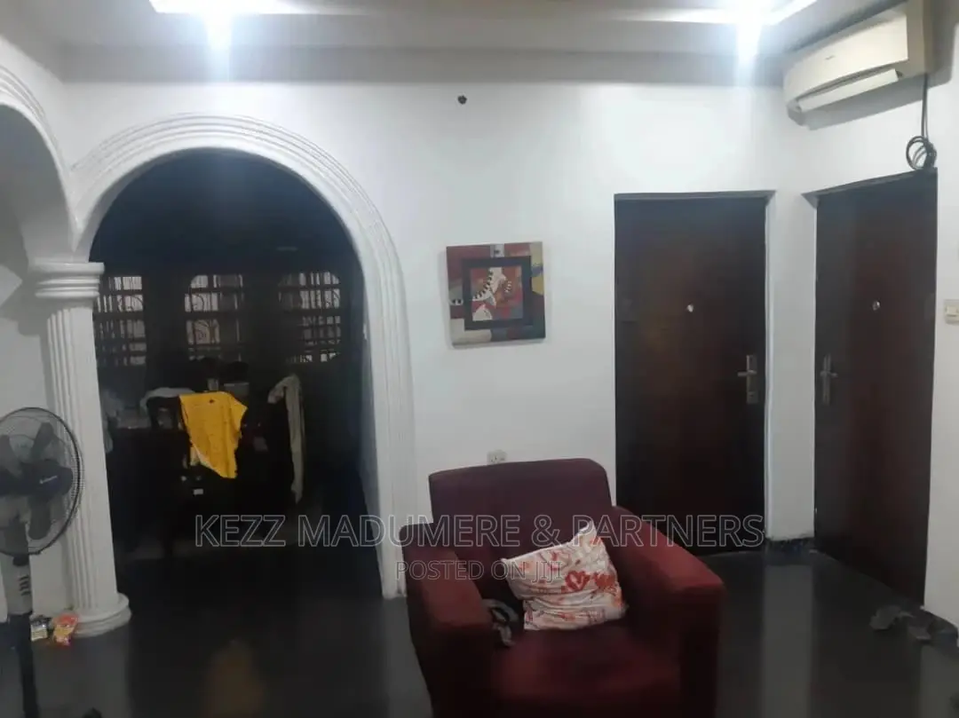 4bdrm Bungalow in Opposite Farm Road, for sale