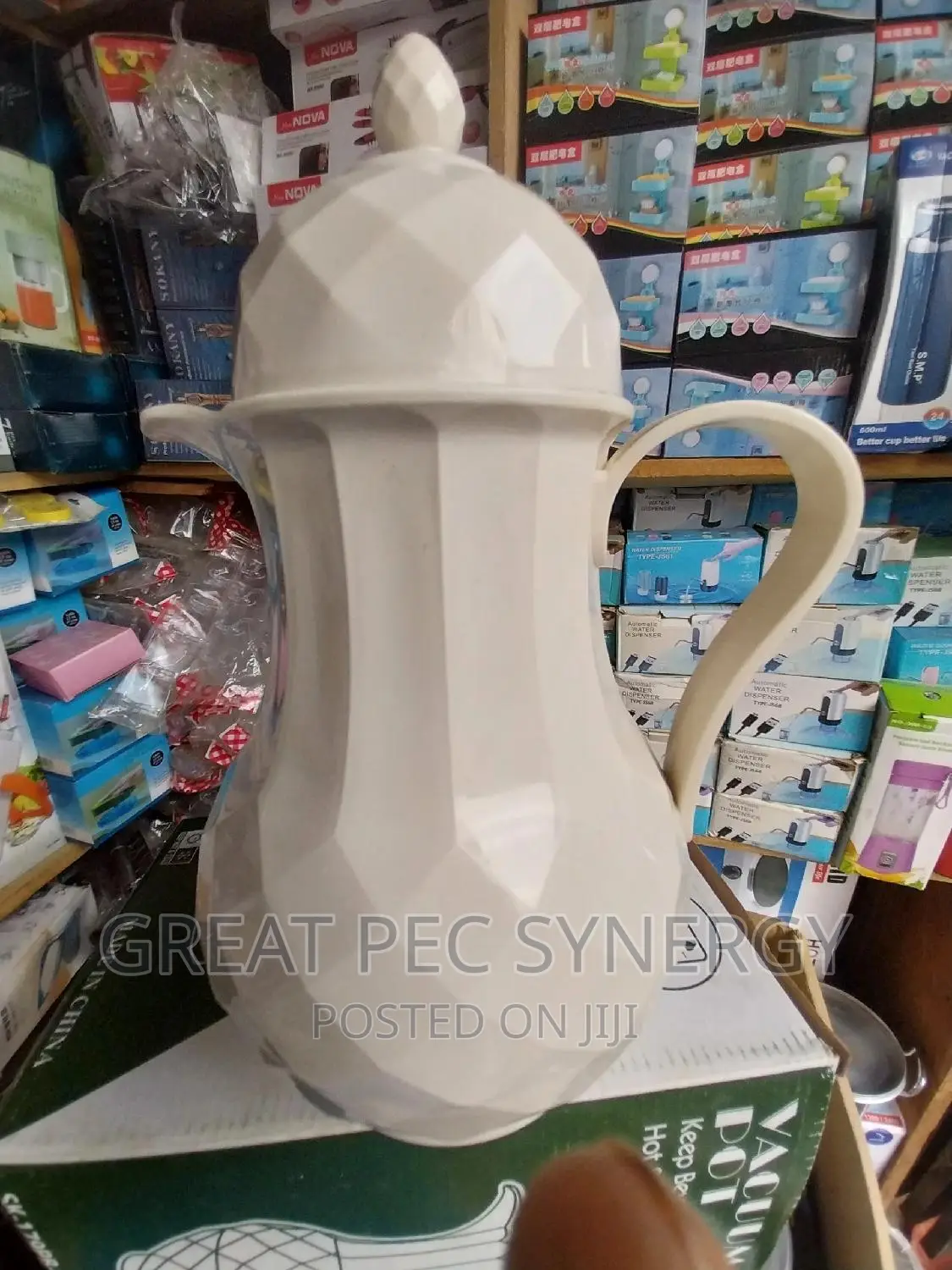 O.6 L Vacuum Jug Flask