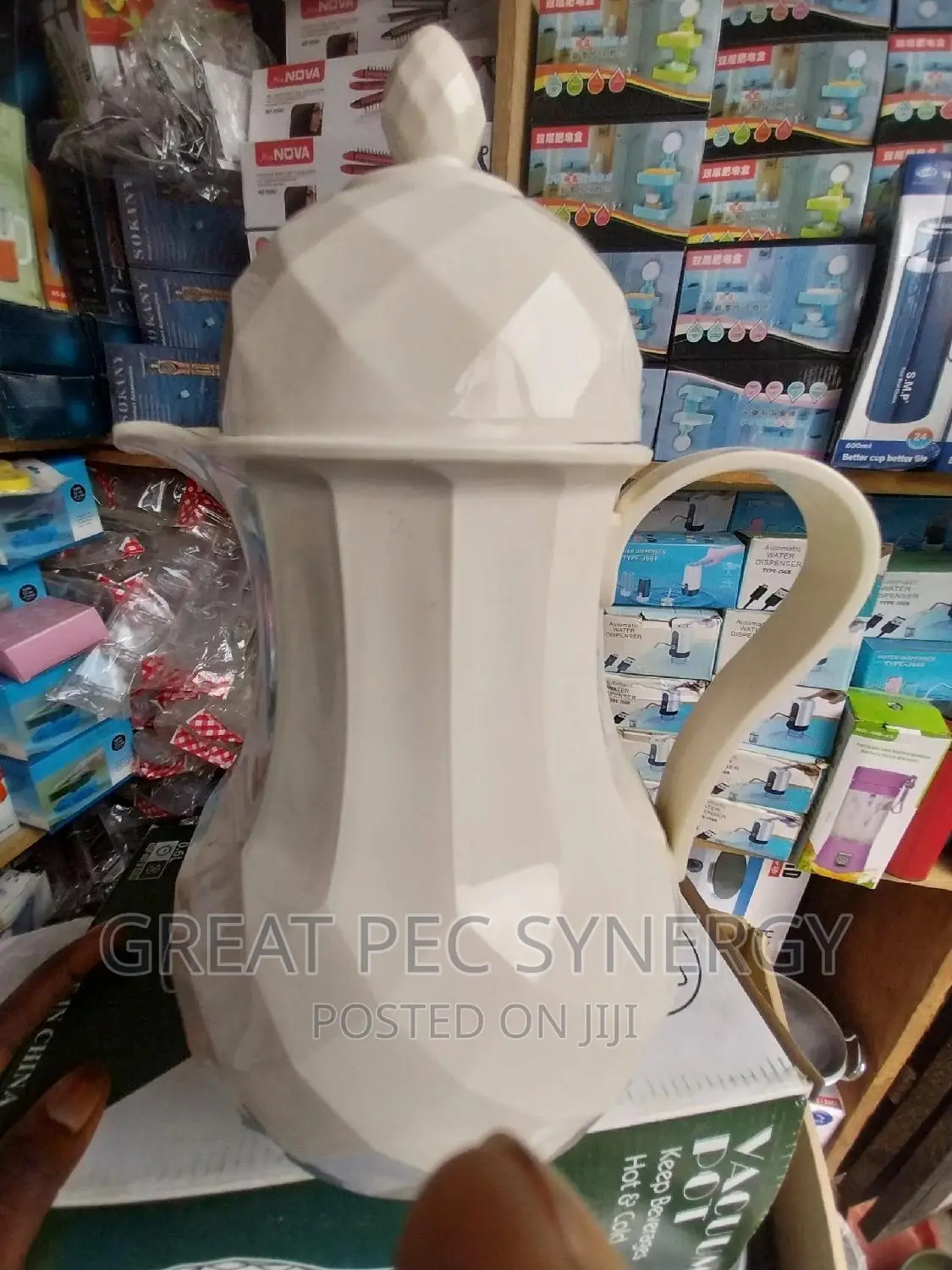 O.6 L Vacuum Jug Flask