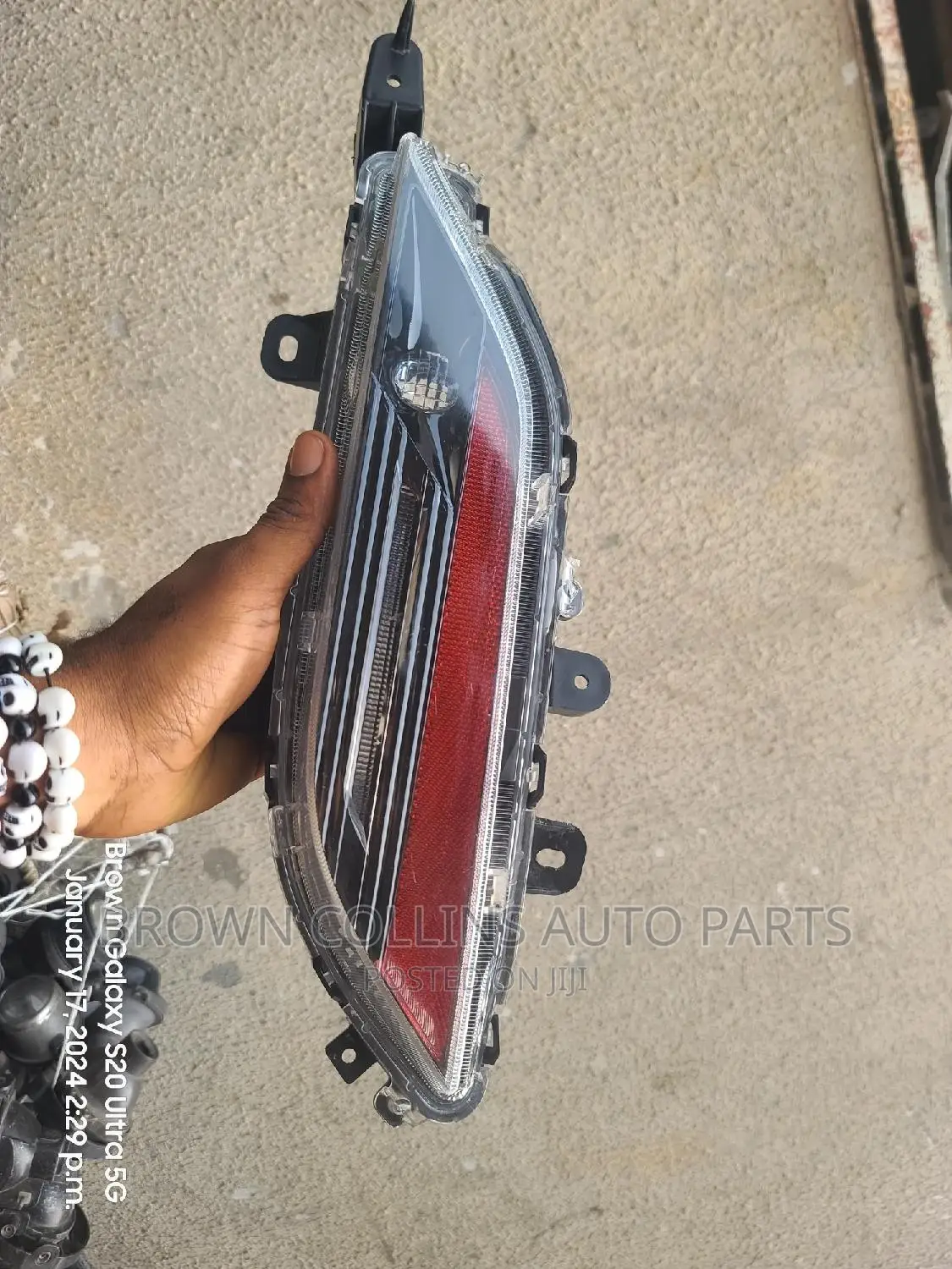 Toyota Venza Back Reflector 2020-2023 (Left)