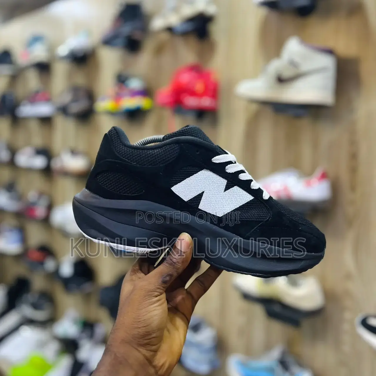 Original New Balance WRPD Black / Brown Sneakers
