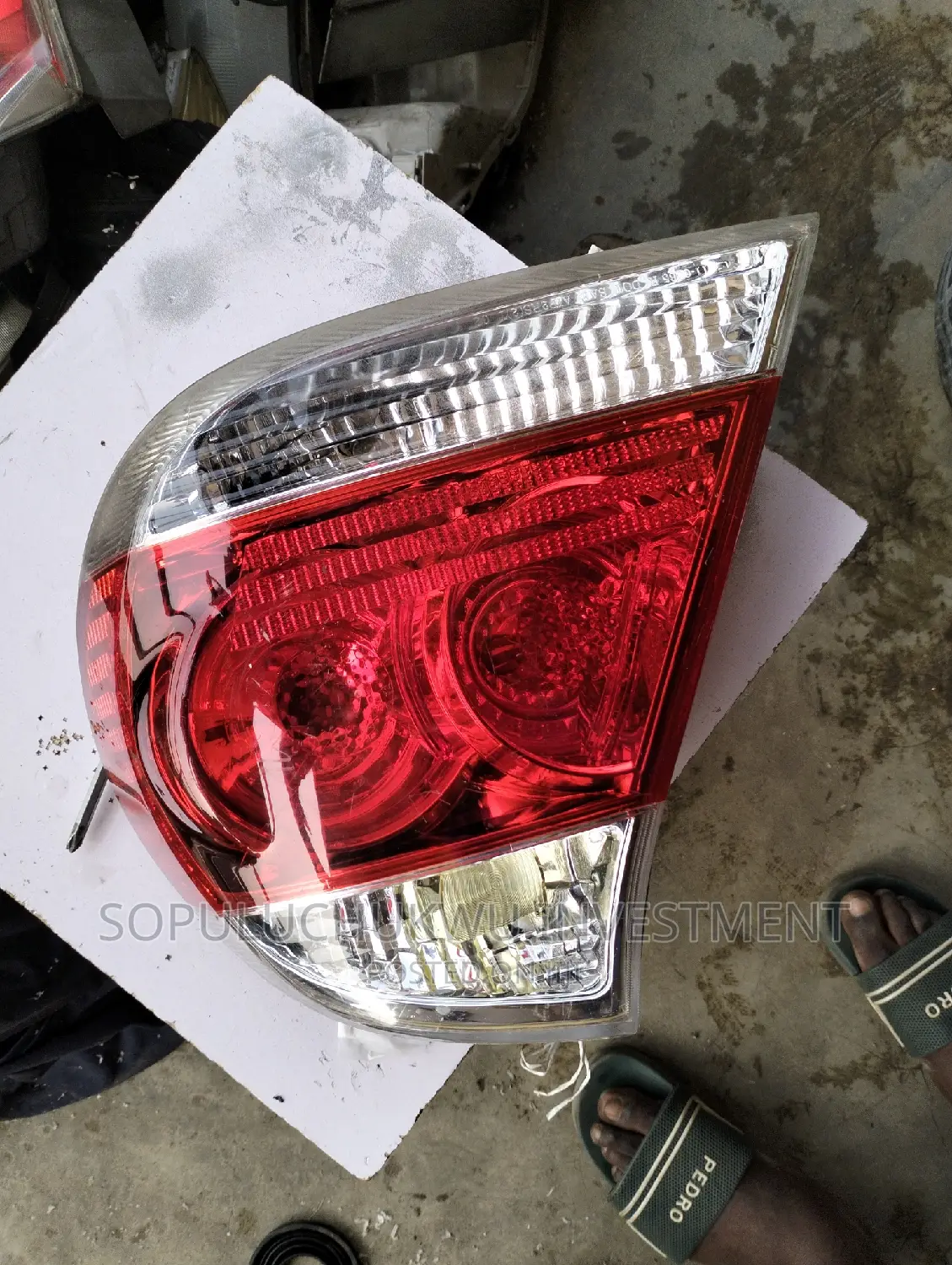 Rear Light Left 2.4 Camry 05