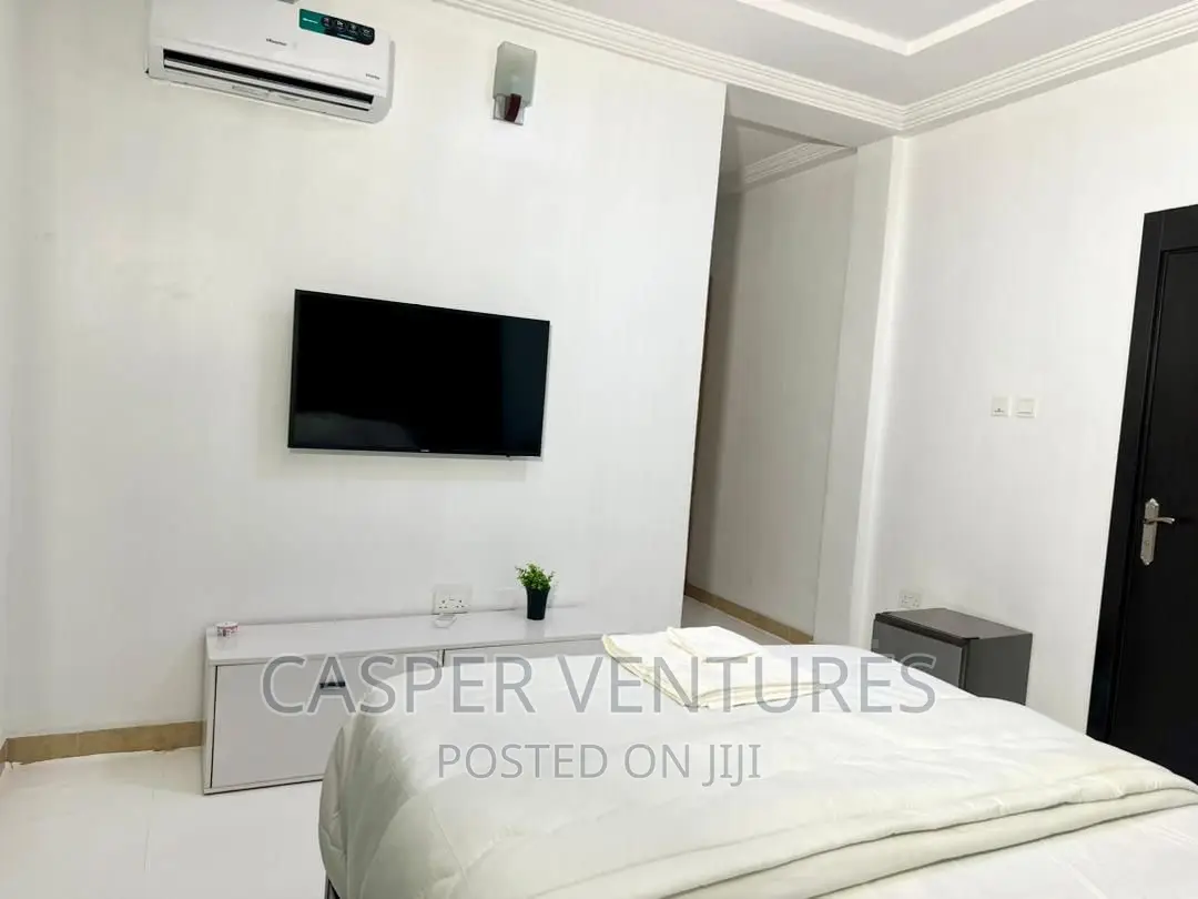 Simple and Stylish Apartment