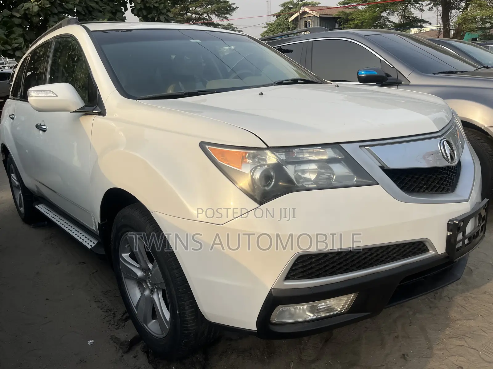 Acura MDX SUV 4dr AWD (3.7L 6cyl 6A) 2011 White