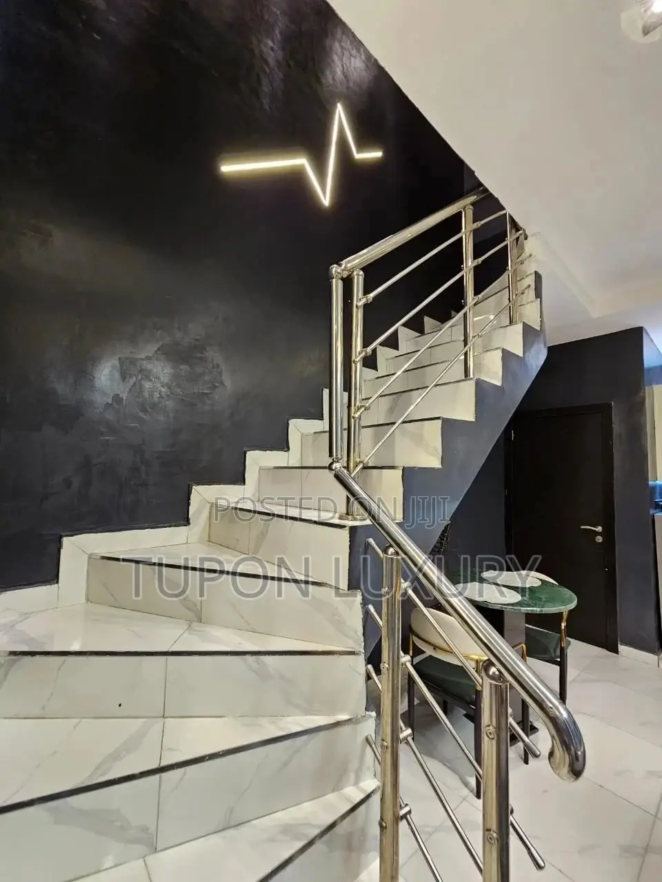 Luxury 1 Bed Duplex