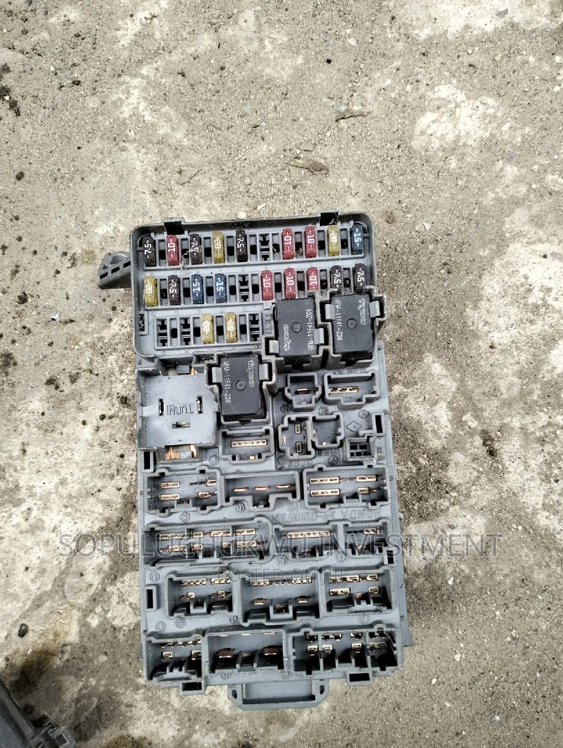 Engine and Inner Fuse Box Honda Civic 2003
