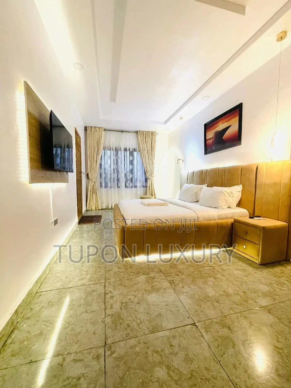 Luxury 1 Bedroom Apartment With Pool