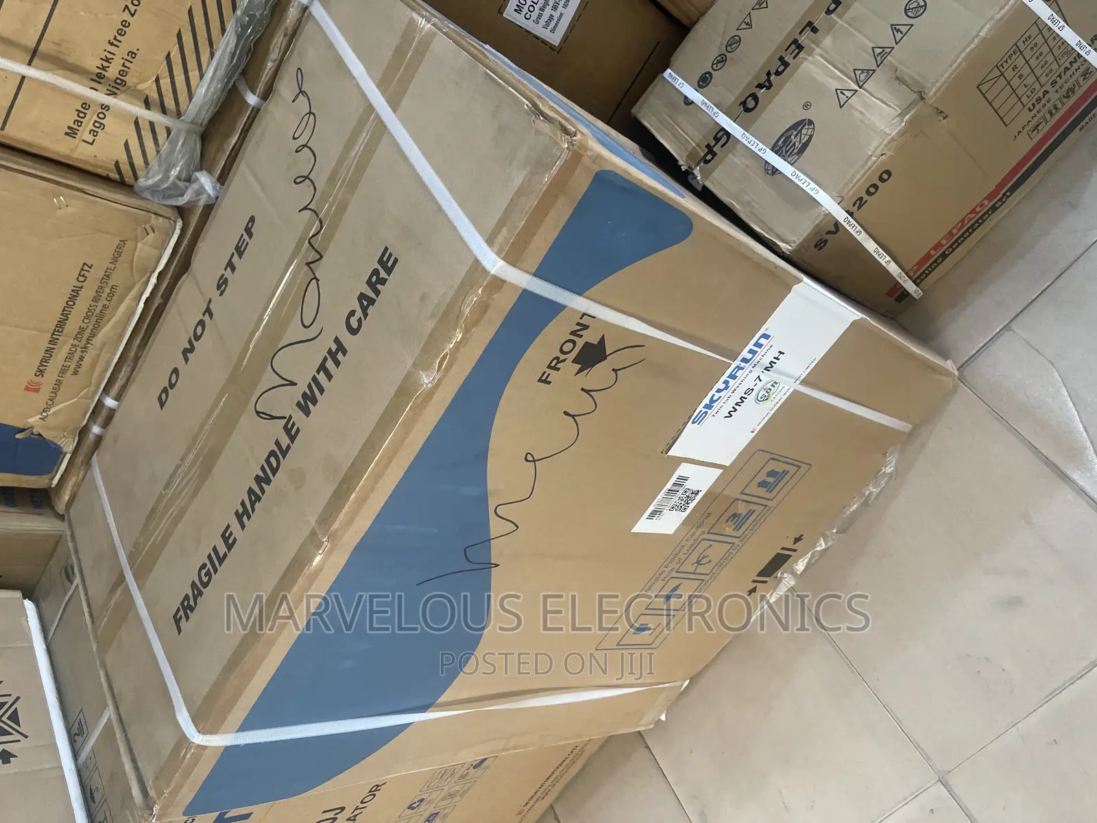 Brand New Complete 7kg Skyrun Washing and Drying Machine.