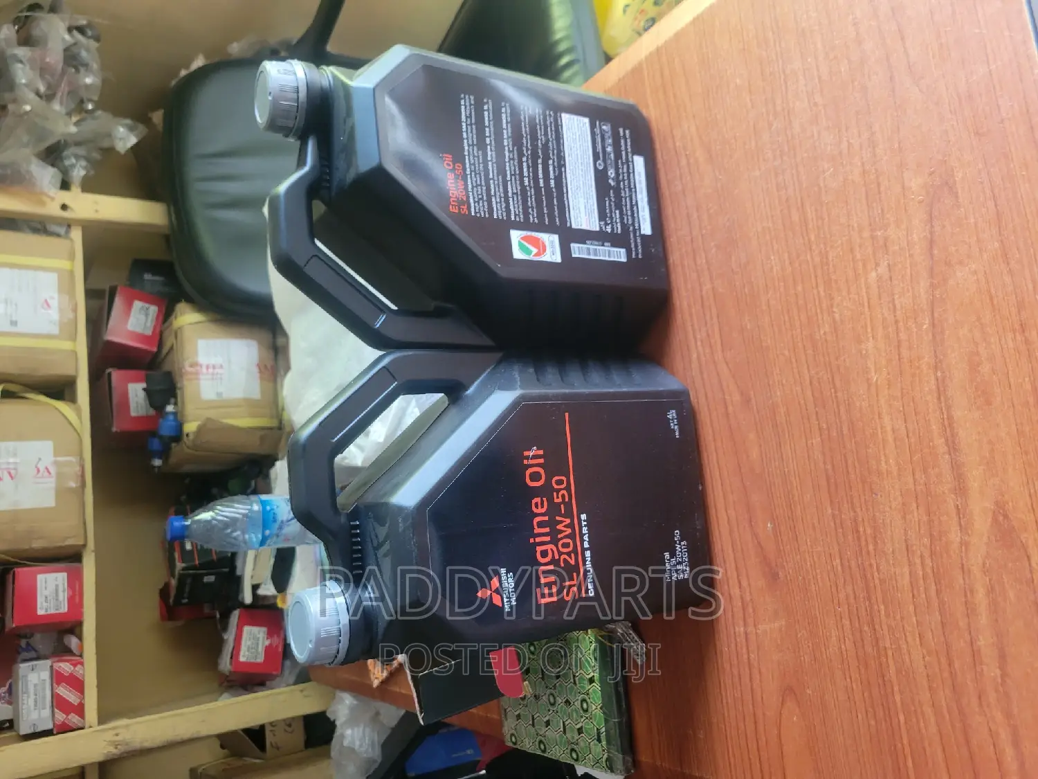 Mistbushi Pajero/Montero Engine Oil