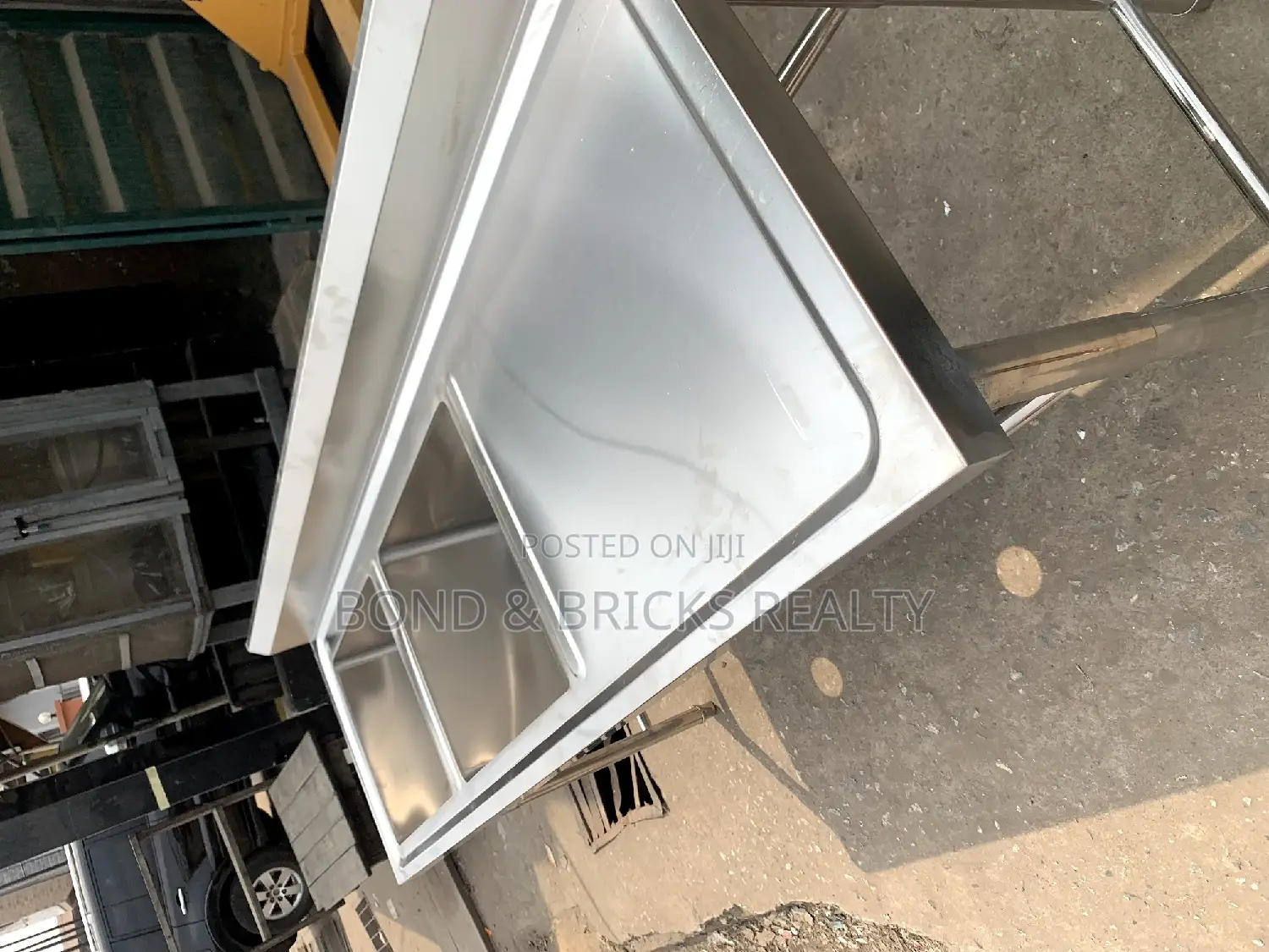 Double Sink With Side