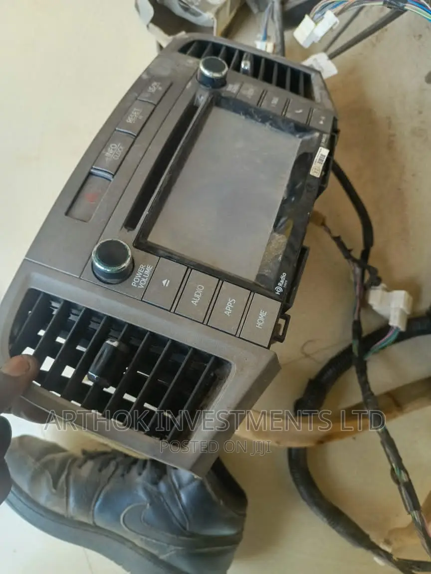 Toyota Venza Radio