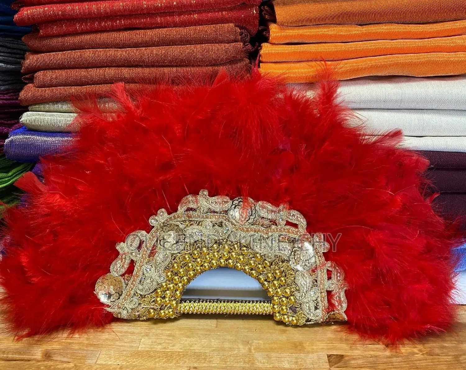 Feathers Handfan