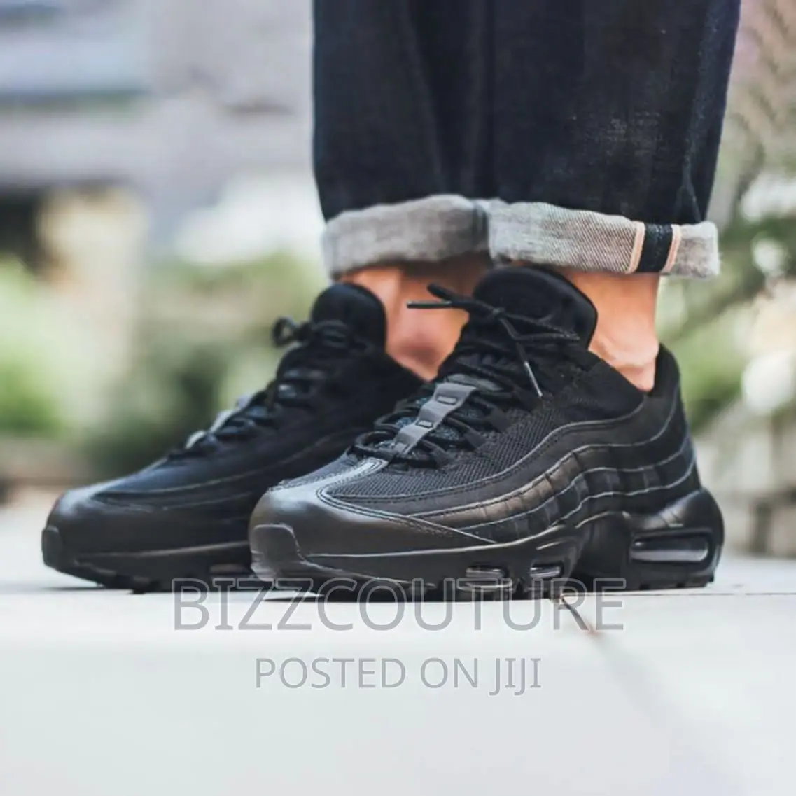 Original NIKE AIR MAX Sneakers Available in Store