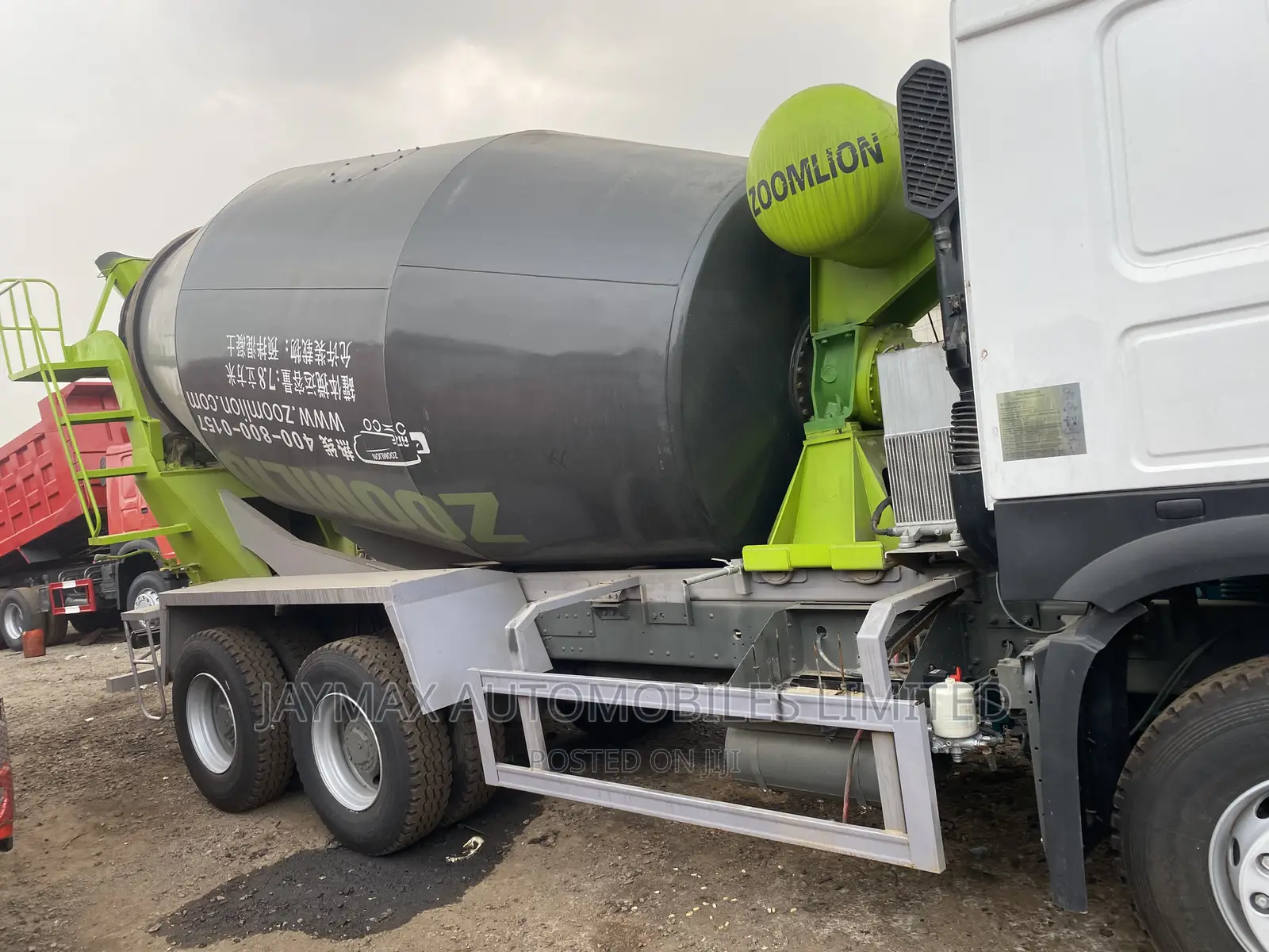 375hp Howo Concrete Mixer 10tyres