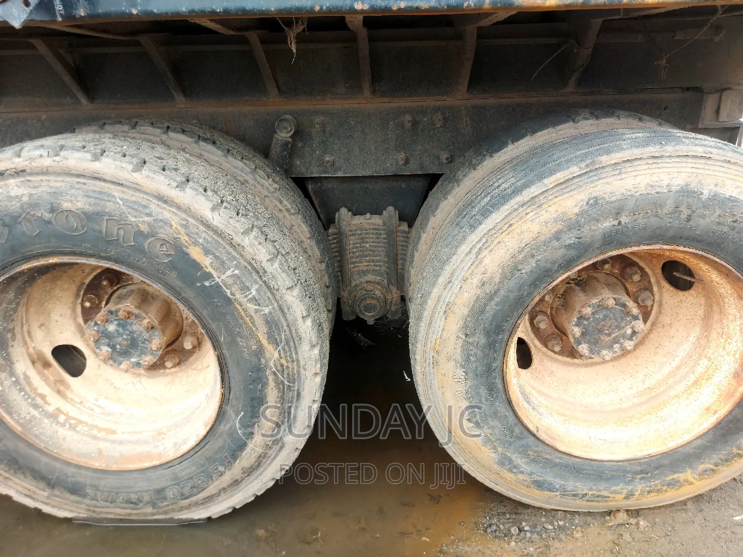 New Arrival 24valve R Model MACK Ten Tyres Dump Truck Ten Bo
