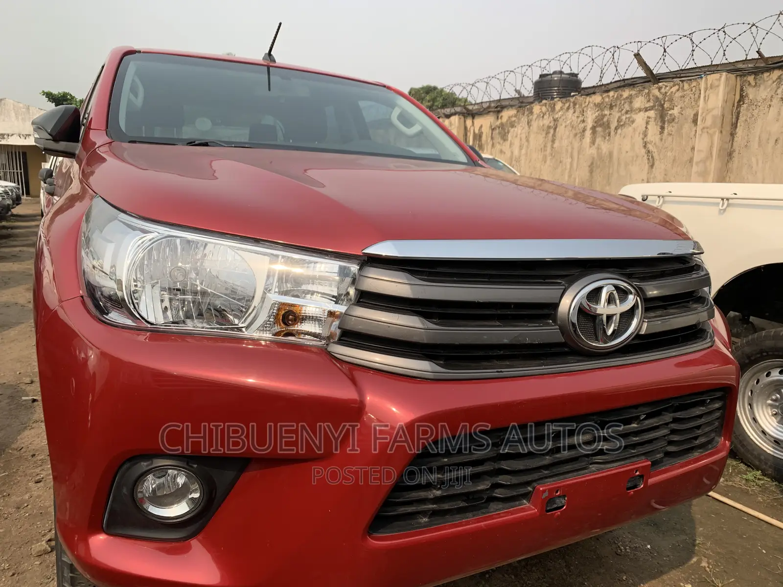 Toyota Hilux SR5 4x4 2016 Red