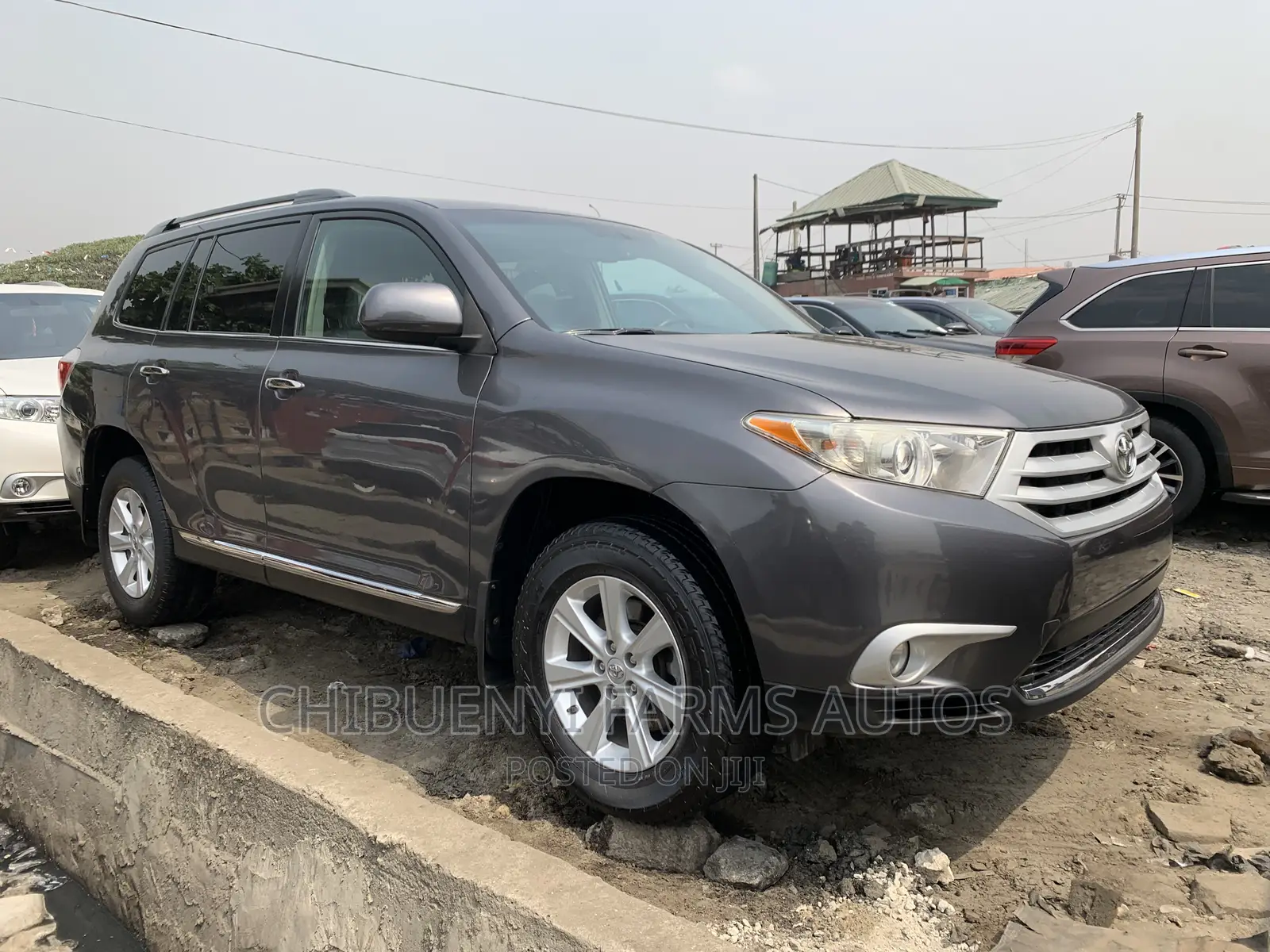 Toyota Highlander Limited 3.5L 2WD 2013 Gray