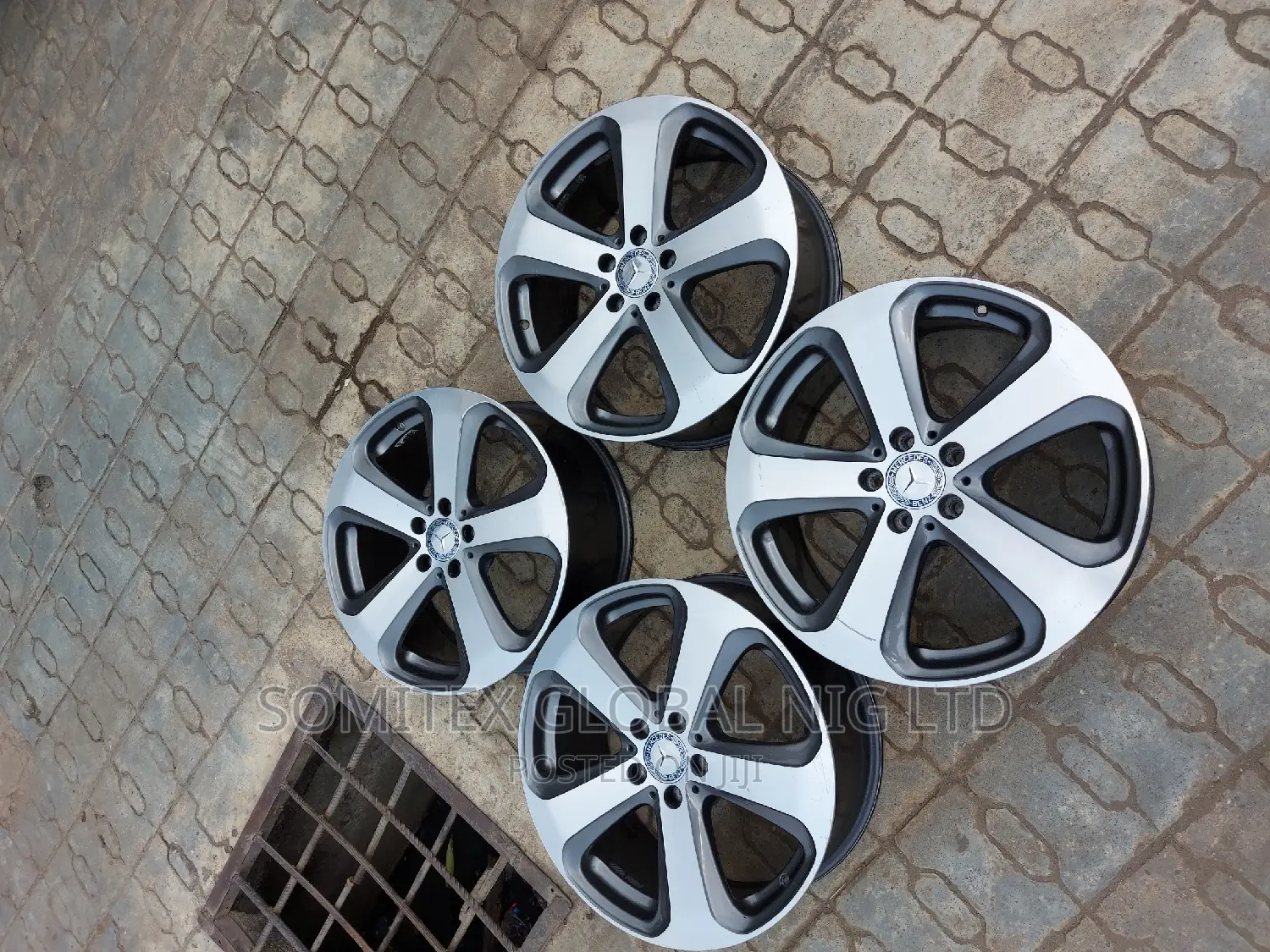 Mercedes 4matic Alloyed Rim19.