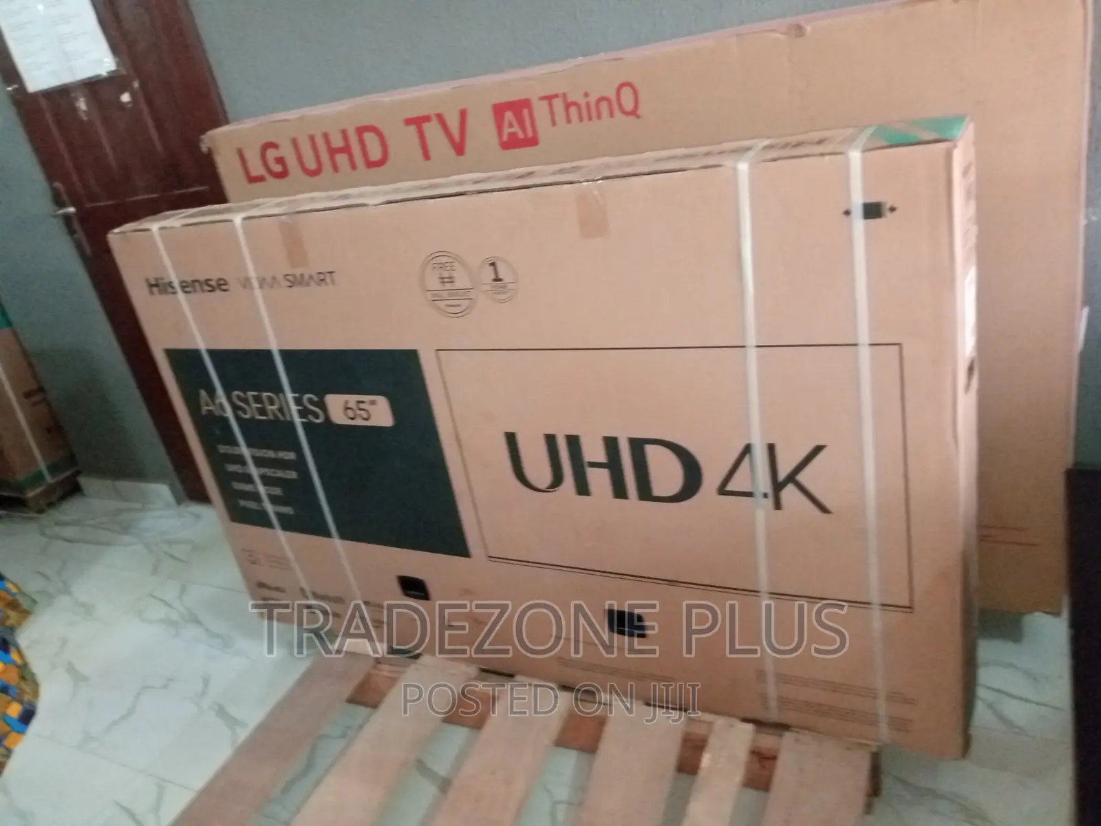 Game Mode 65" Hisense Smart Tv