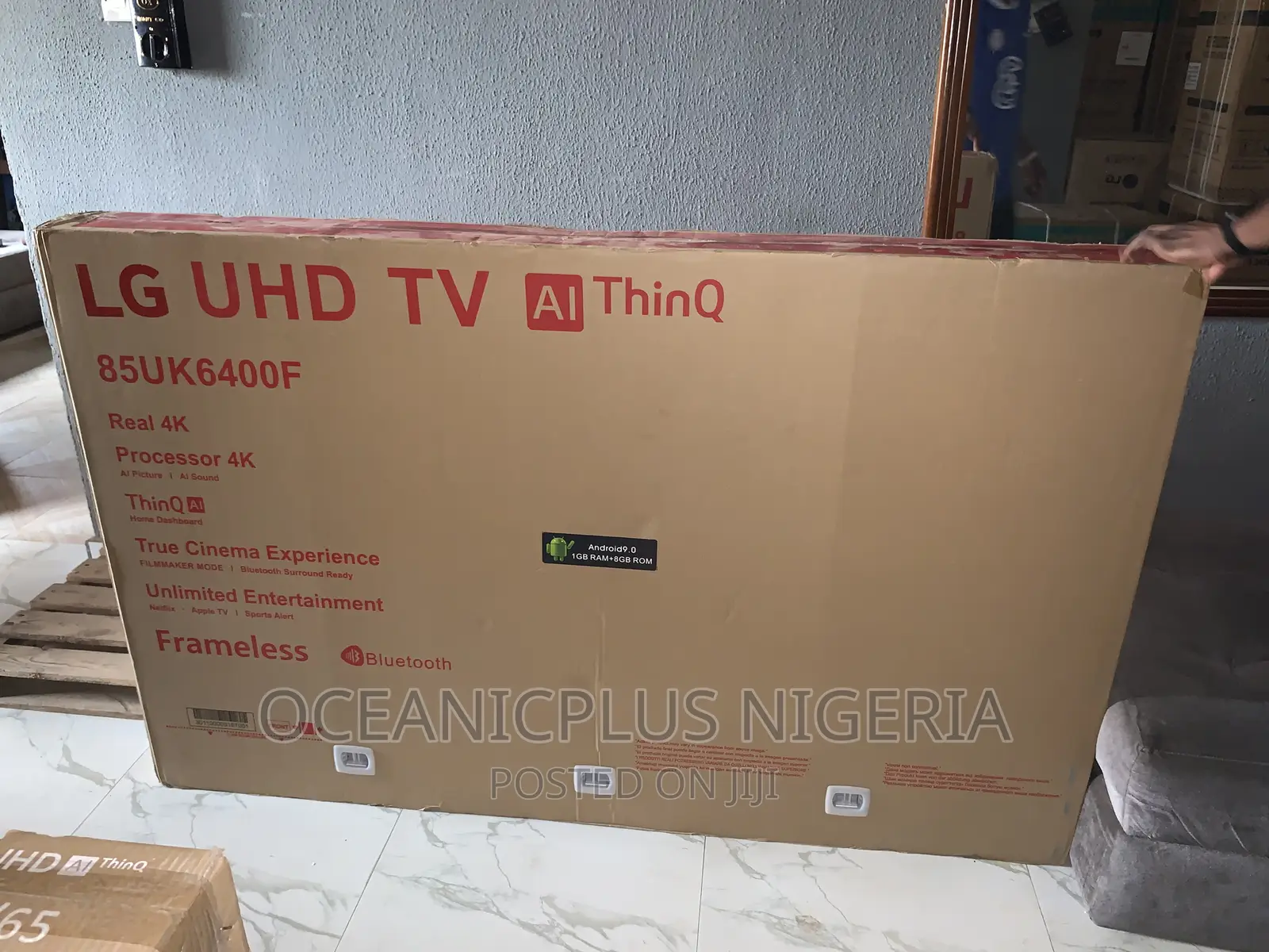Stunning LG 85'' Smart Tv