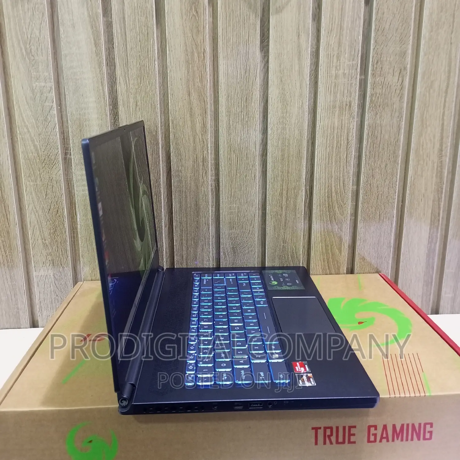 Laptop MSI 16GB AMD Ryzen 7 SSD 1T